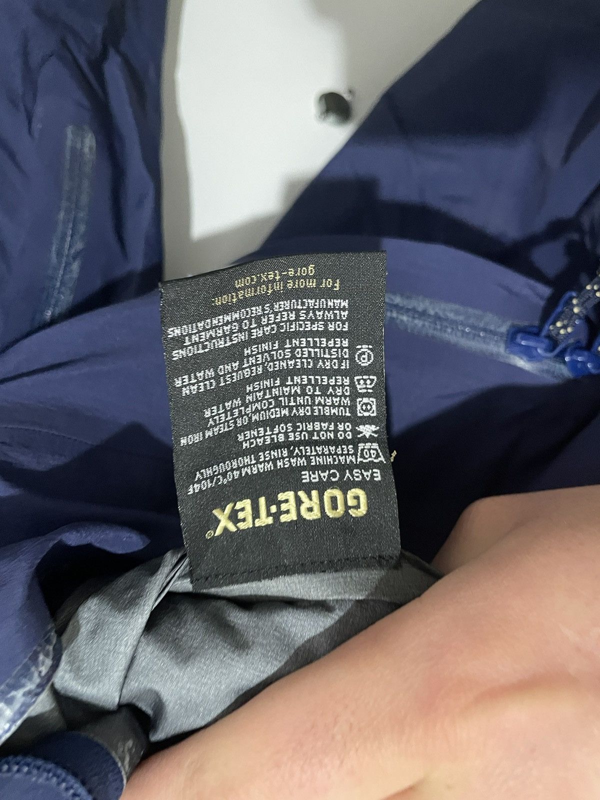 Arc'teryx Arcteryx Theta AR 24KT Dark Blue Purple Beta AR 2000s Size US L / EU 52-54 / 3 - 6 Thumbnail