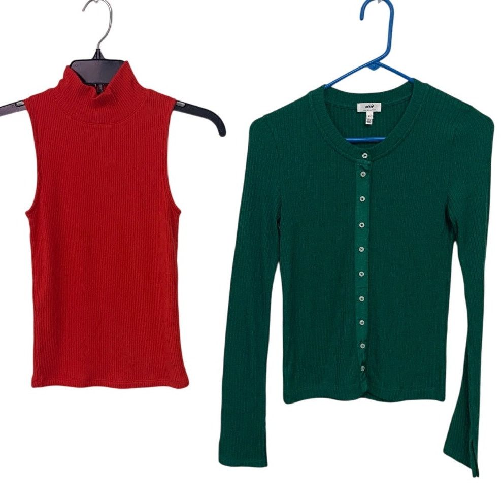 American Eagle Outfitters 2 New American Eagle Womens Small Button Ribbed Sweaters Size S / US 4 / IT 40 - 1 Thumbnail