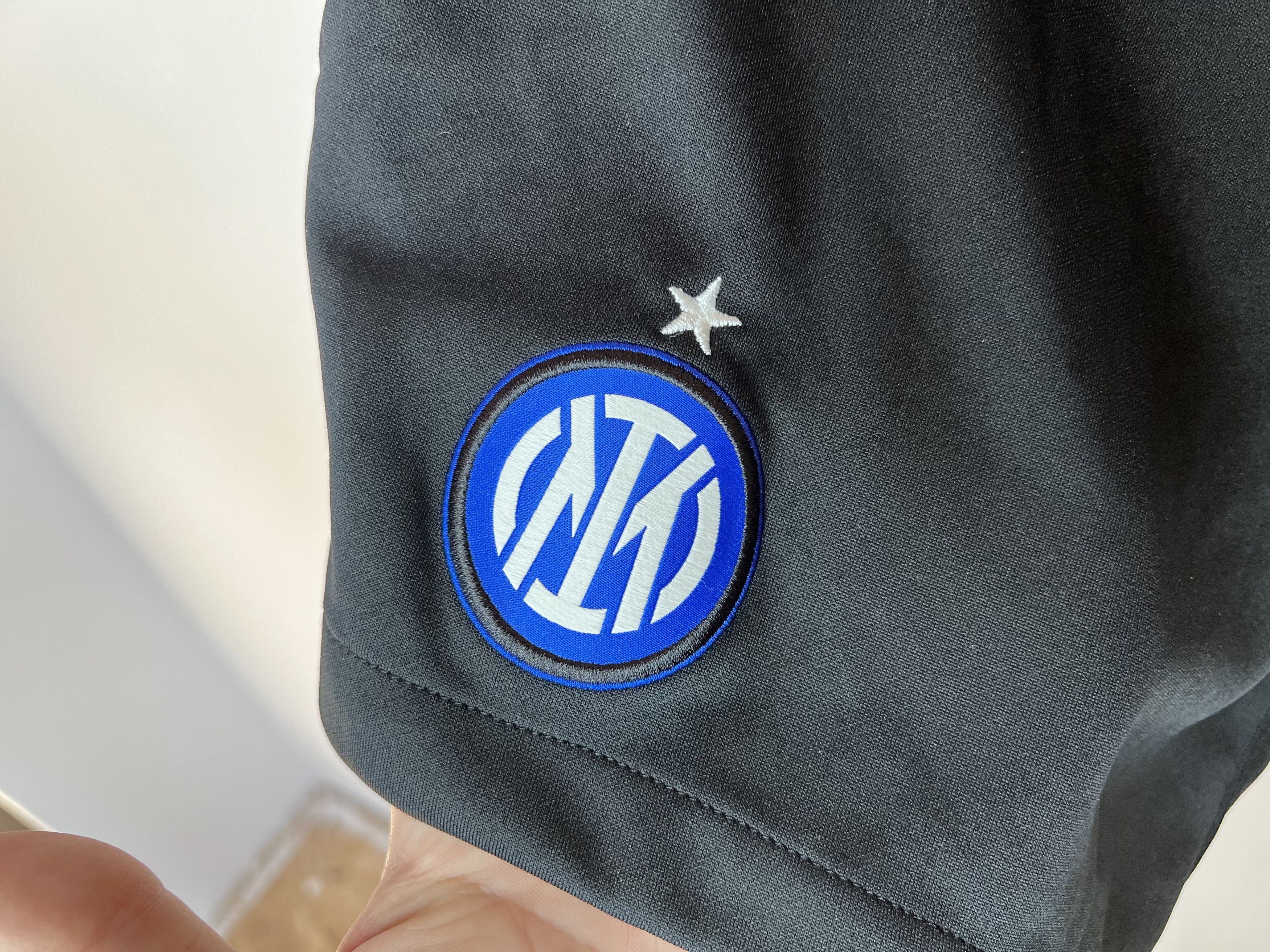 Nike INTER MILAN 2022 2023 HOME SHORTS FOOTBALL SOCCER NIKE Size US 30 / EU 46 - 3 Thumbnail