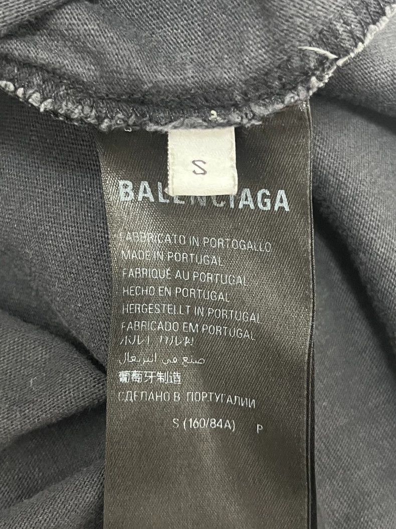 Balenciaga Balenciaga Black dragon year limited Sanskrit logo short s Size US S / EU 44-46 / 1 - 6 Thumbnail