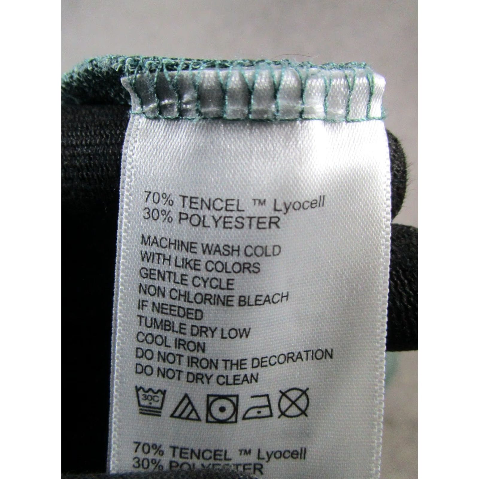 Tommy Bahama Tommy Bahama Polo Shirt Mens Large Green Golf Knit Shirt Size US L / EU 52-54 / 3 - 3 Thumbnail