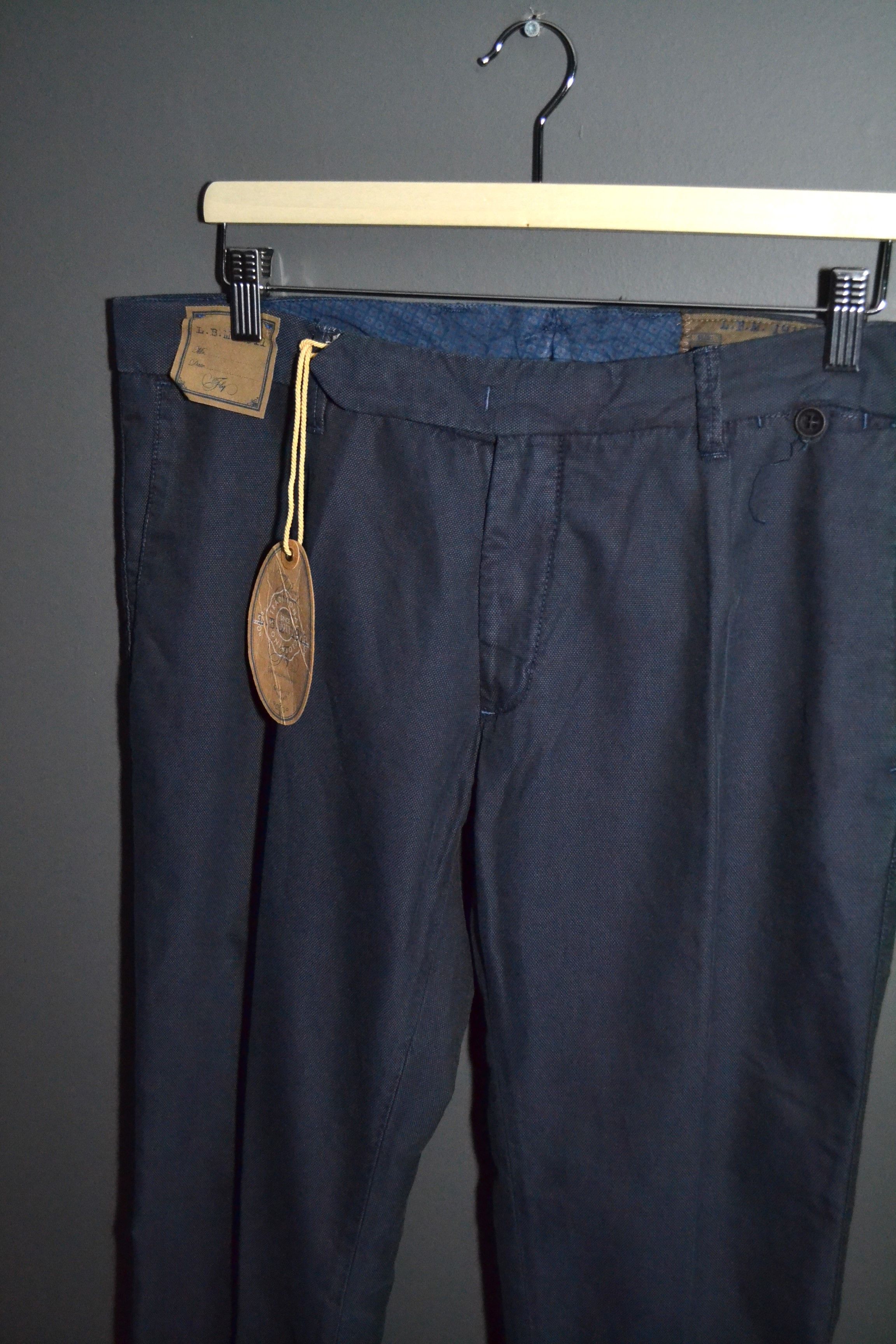 L.B.M. 1911 LBM 1911 Trousers 52 Navy fancy weave Flat front Size US 36 / EU 52 - 1 Thumbnail