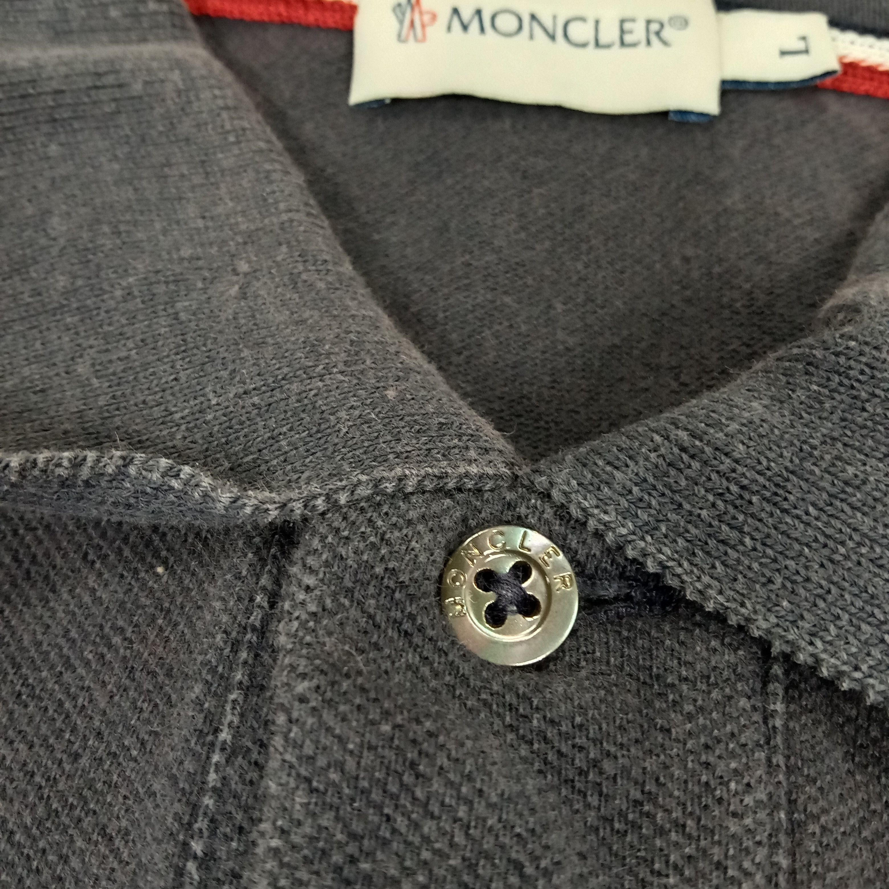 Vintage Italian Brand Moncler Italian Brand Polos Size US L / EU 52-54 / 3 - 3 Thumbnail