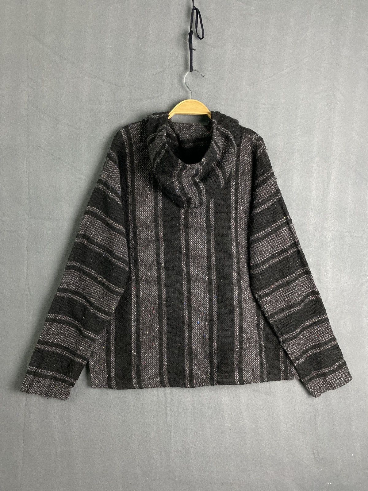 Mexican Threads × Vintage Rare Vintage Baja Mexican Drug Rugs Hoodie Size US M / EU 48-50 / 2 - 2 Thumbnail