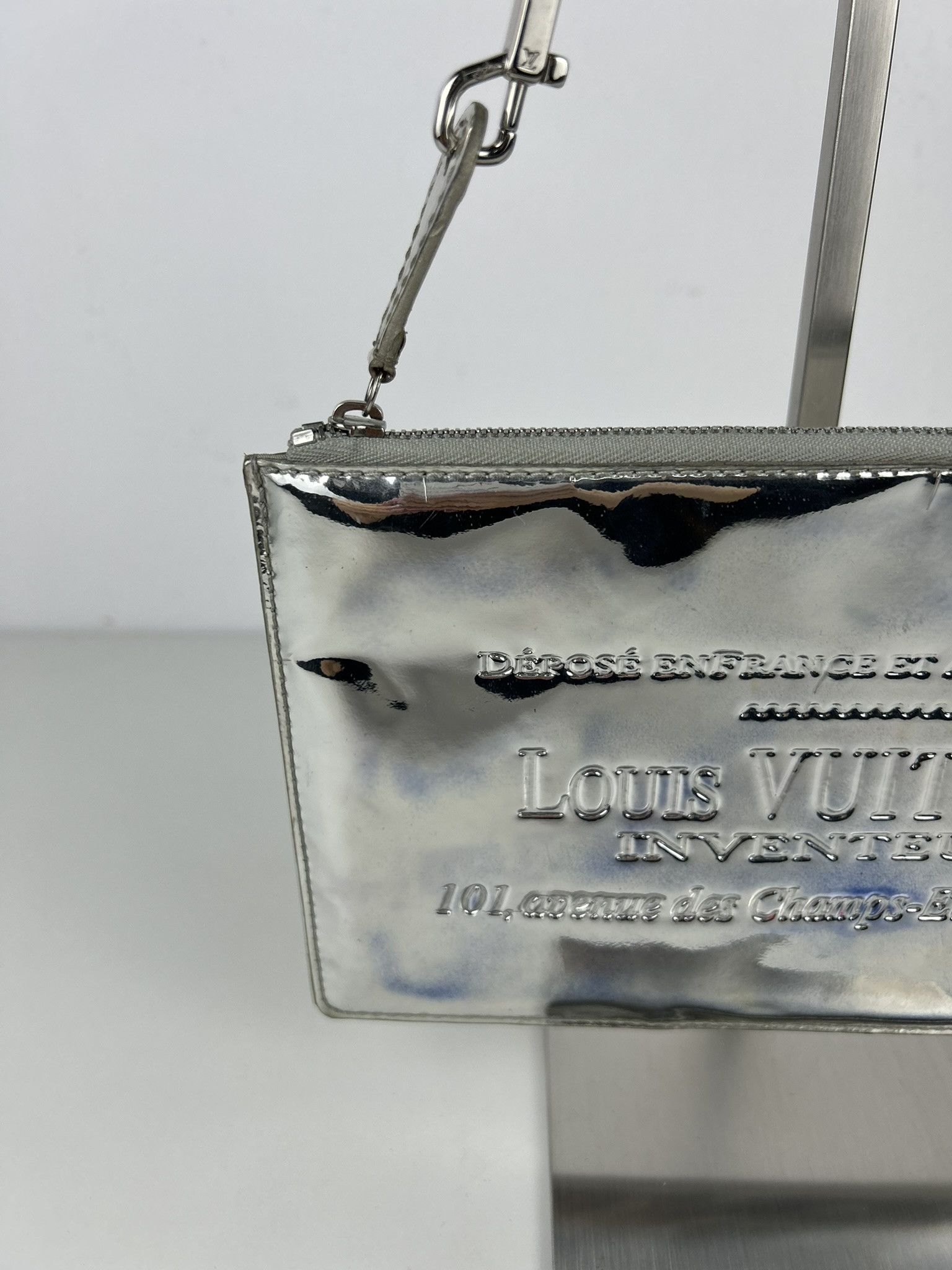 Louis Vuitton Louis Vuitton pochette mirror mini handbag Size ONE SIZE - 12 Thumbnail