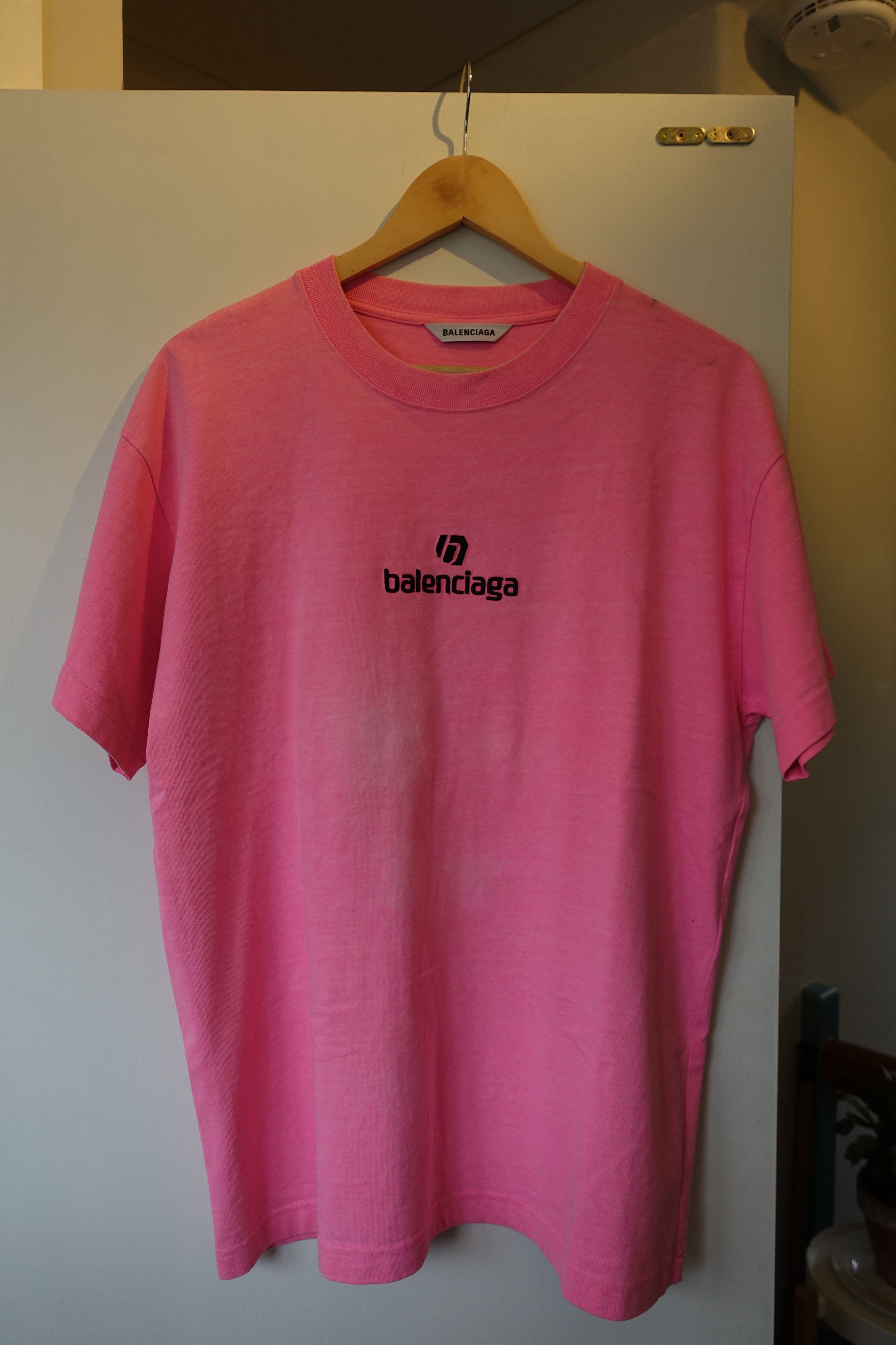 Pre-owned Balenciaga Sponsor Logo Medium Fit T-shirt In Pink