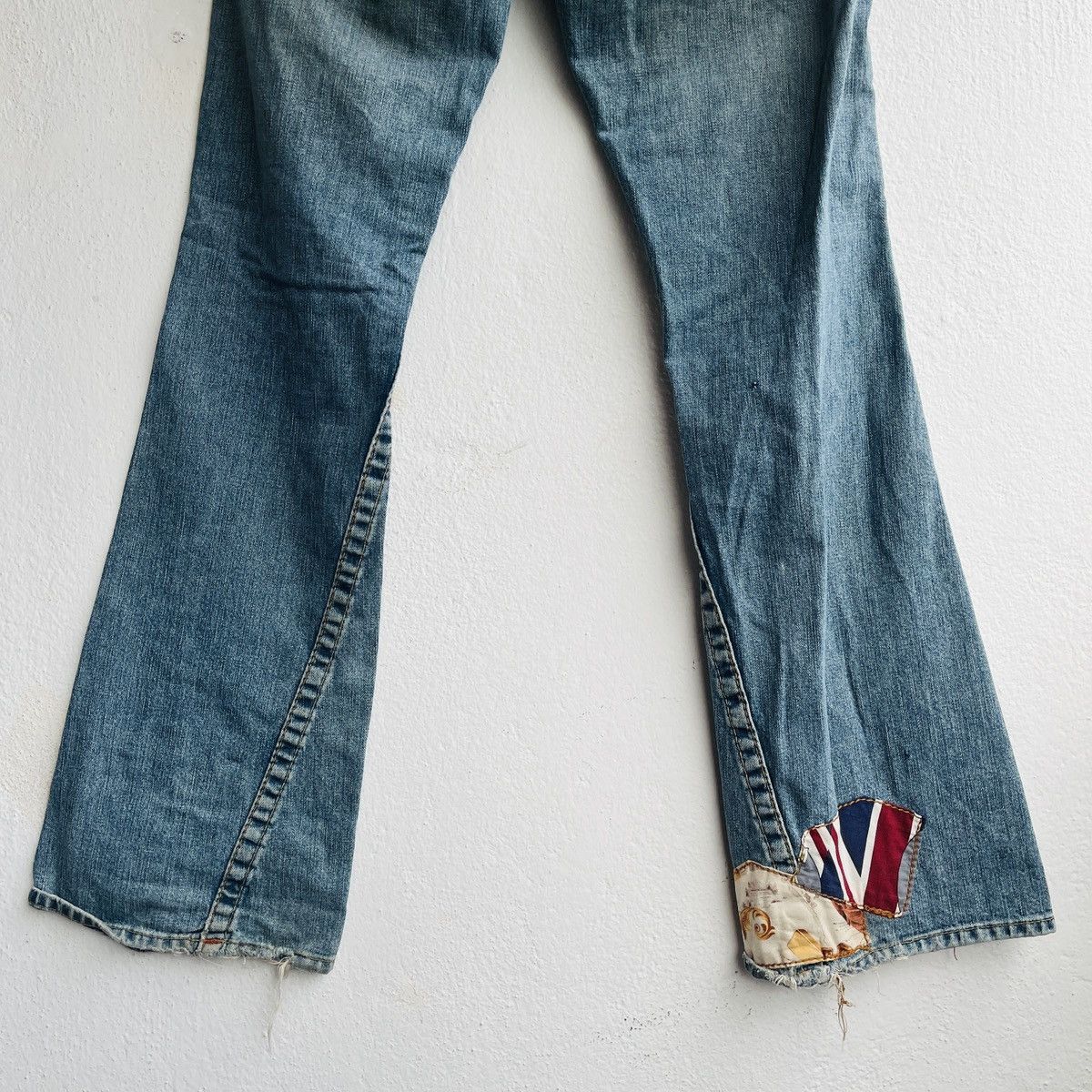 Seditionaries Flared TRUE RELIGION Distressed Patches Sashiko Jeans Size US 28 / EU 44 - 16 Thumbnail