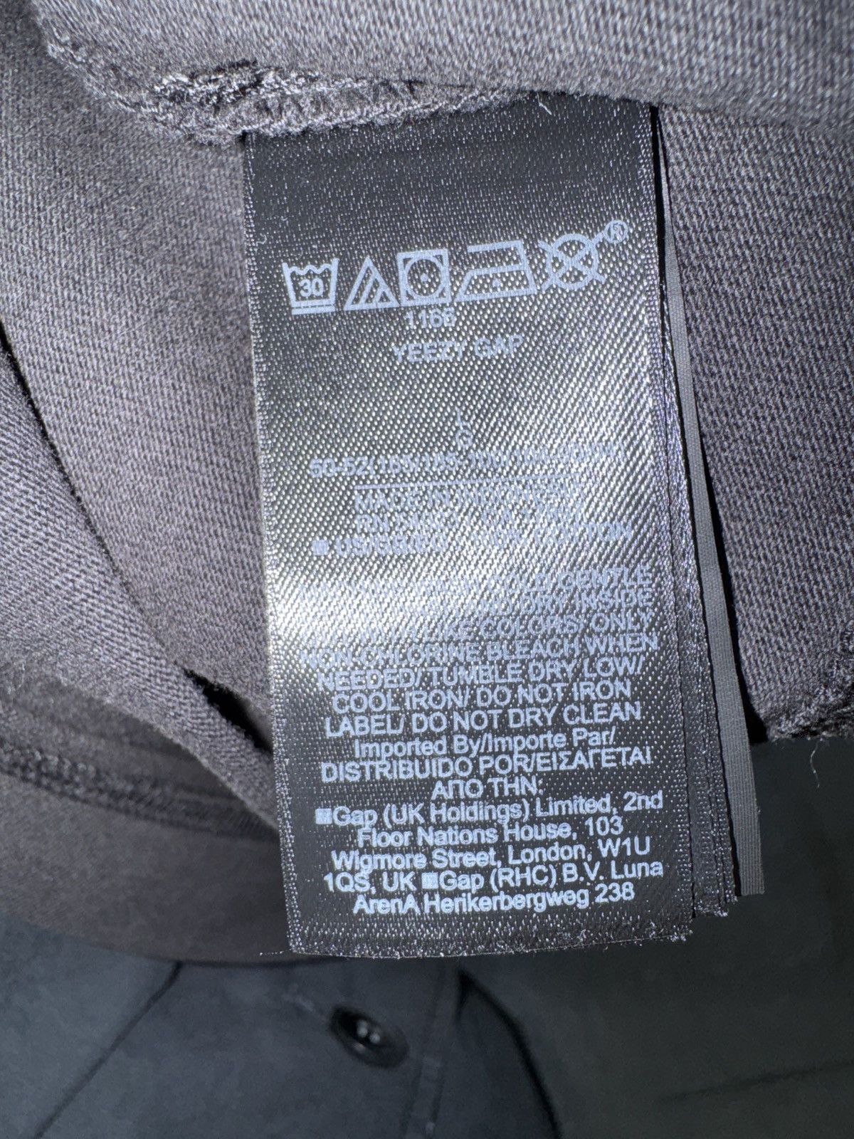 Balenciaga × Gap × Yeezy Yeezy Balenciaga GAP logo LS Size US L / EU 52-54 / 3 - 5 Thumbnail