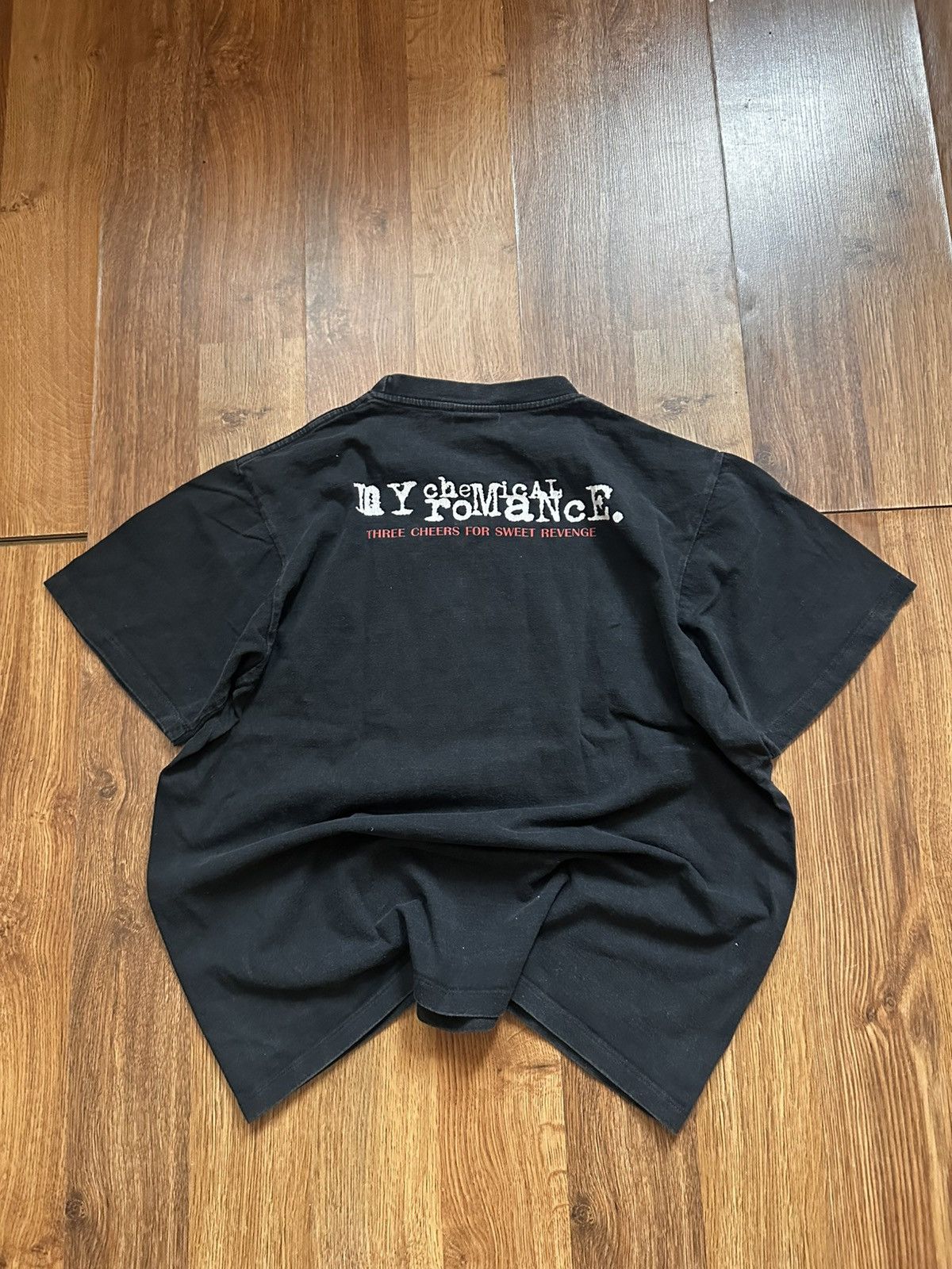 Vintage My Chemical Romance Three Cheers Vintage Band Tee M Y2K Size US M / EU 48-50 / 2 - 6 Thumbnail