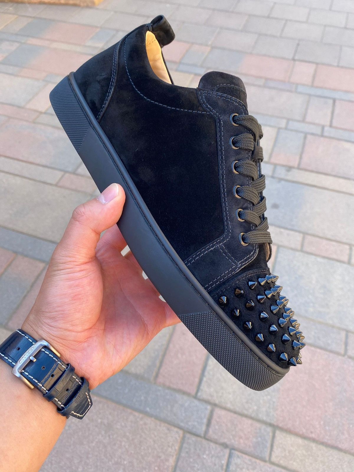 Christian Louboutin oc11z0625 Louis Junior Spikes Flat in Black Size US 11.5 / EU 44-45 - 6 Thumbnail