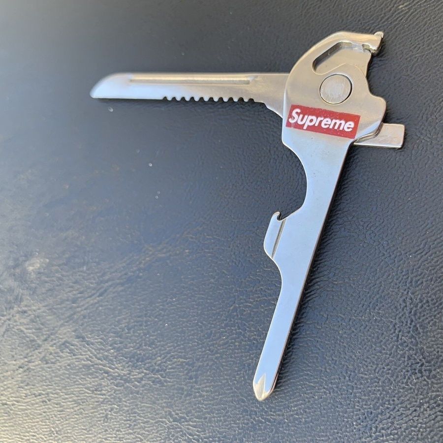 Supreme Supreme Nite Ize Skull Key Tool | Grailed
