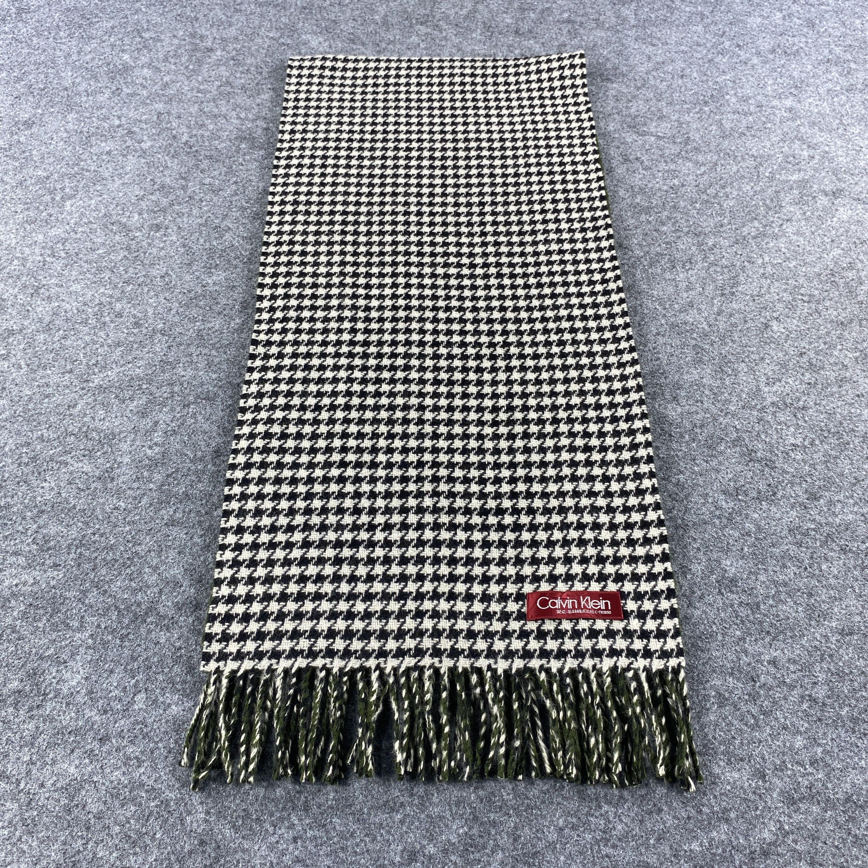 Calvin Klein × Vintage Calvin Klein Scarf # Muffler # Neckwear # D548 Size ONE SIZE - 3 Thumbnail