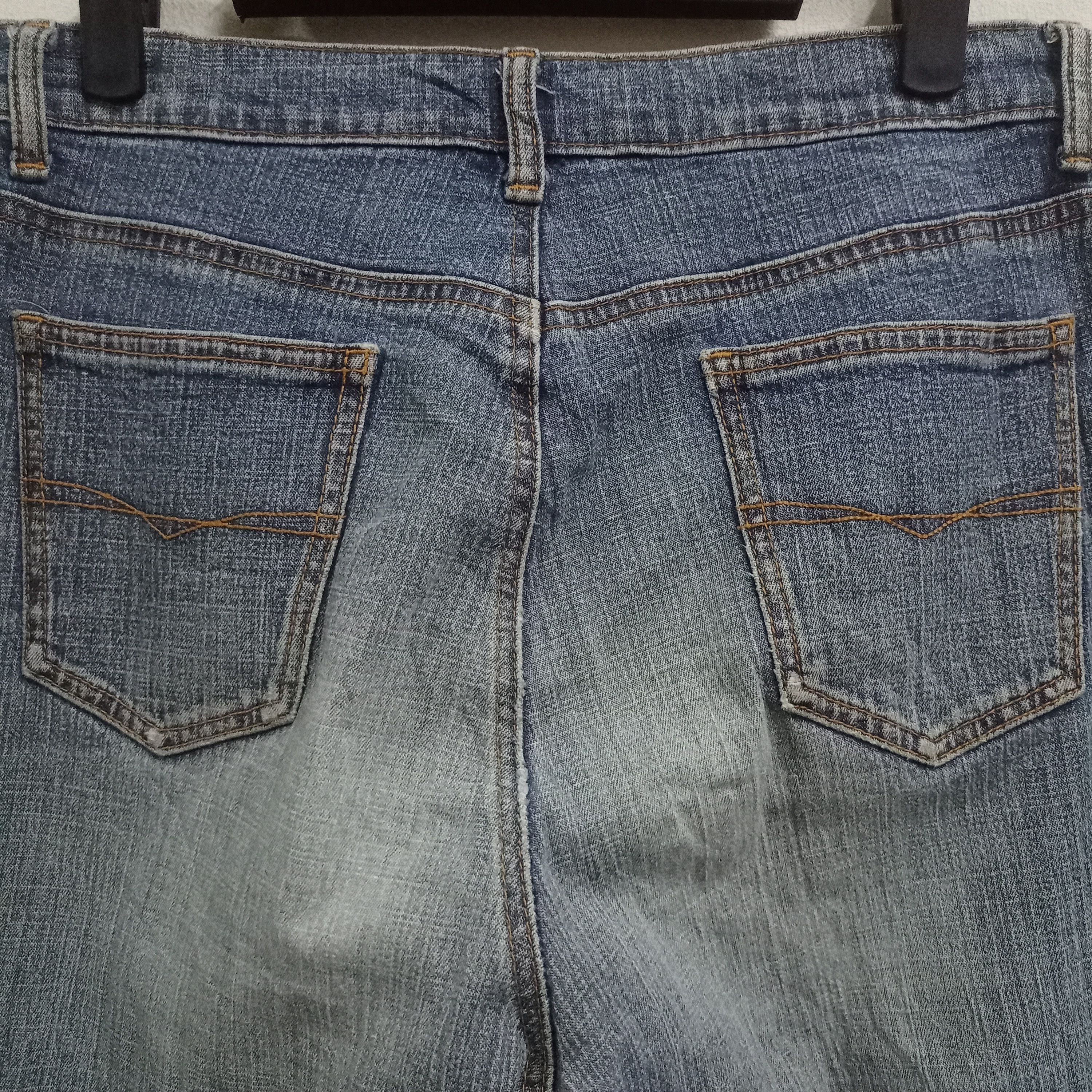Japanese Brand Vintage Japanese Brand Blue Wash Flare Jeans 28x31 Size US 28 / EU 44 - 7 Thumbnail
