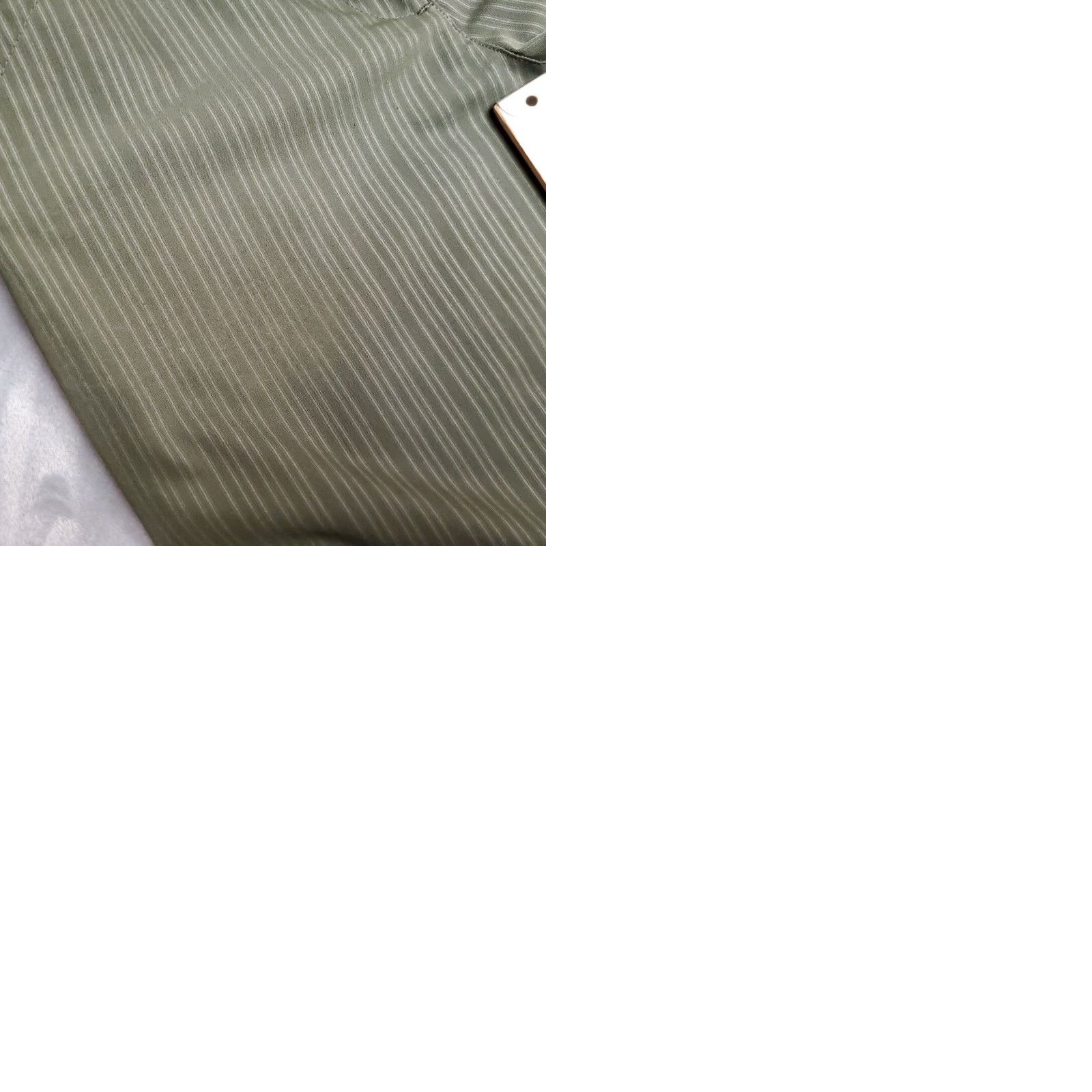 Nike Nike Golf Shorts Womens 6 Green Chino Fit Dry Flat Front Performance Size 28" / US 6 / IT 42 - 9 Thumbnail