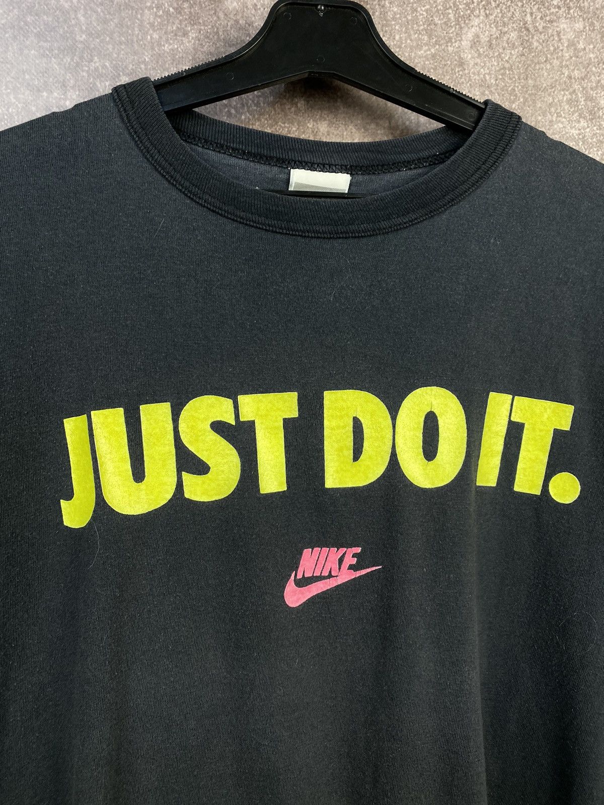 Nike Rare Vintage 80s Nike Just do it T shirt size M Size US M / EU 48-50 / 2 - 3 Thumbnail