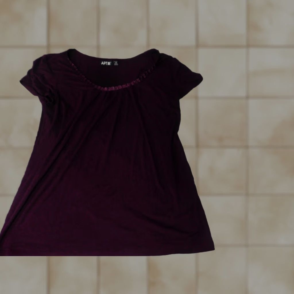 Apt. 9 Apt 9 Blouse Shirt Womens PM Petite Purple V-Neck Short Sleeve Pullover Stretch Polyester Rayon Button Casual Size M / US 6-8 / IT 42-44 - 1 Thumbnail