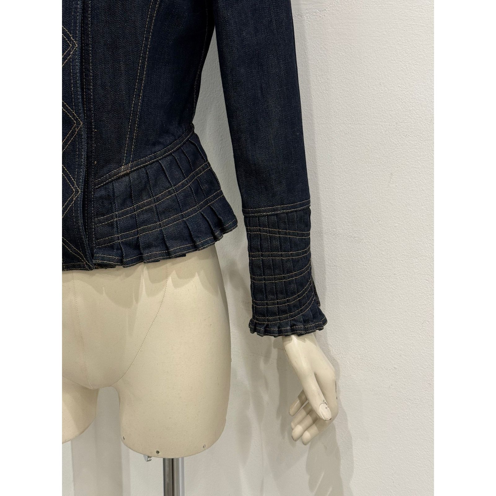 Gucci S/S2004 Gucci by Tom Ford paneled biker denim jacket Size S / US 4 / IT 40 - 5 Thumbnail