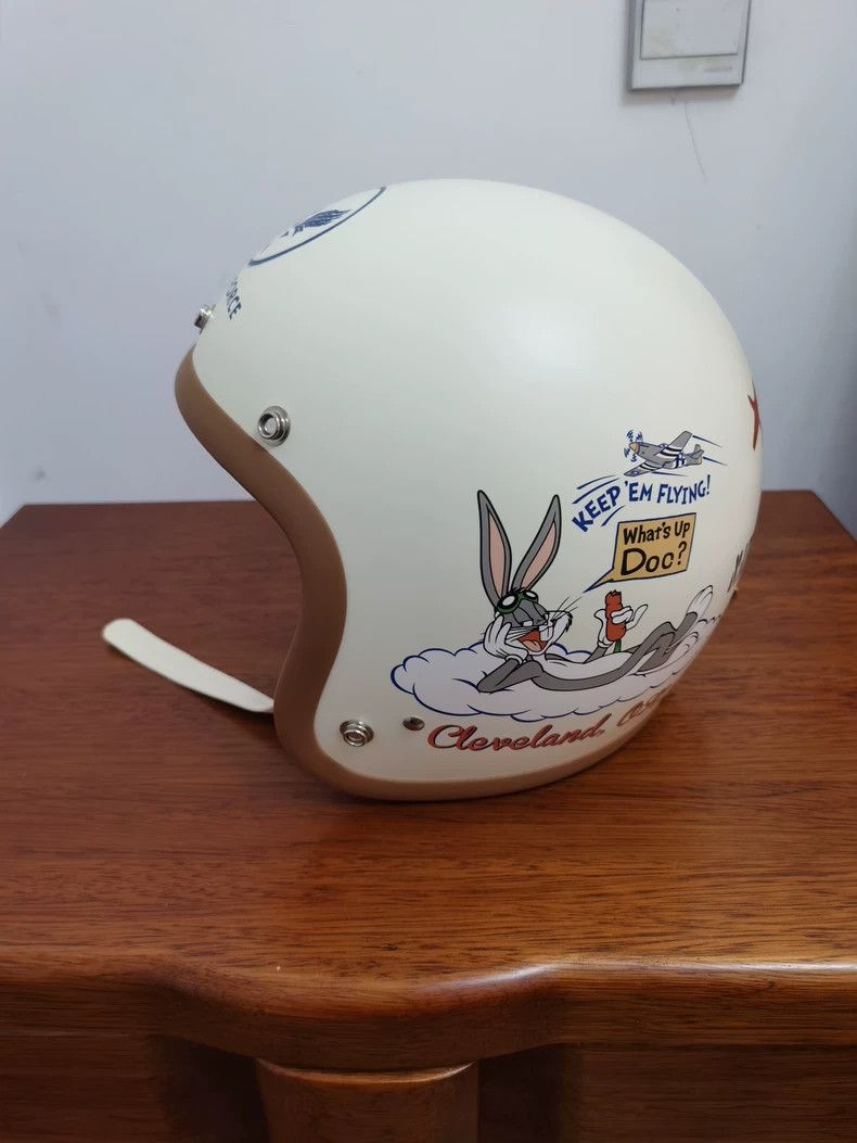 TOYS McCOY TOYS McCoy Bugs Bunny Trying On Orange Helmet Size ONE SIZE - 1 Thumbnail