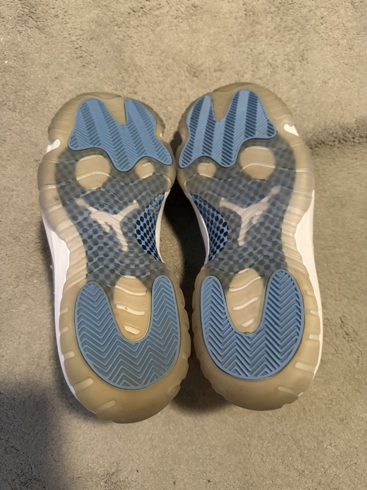 Jordan Brand Jordan 11 UNC low Size US 13 / EU 46 - 7 Thumbnail