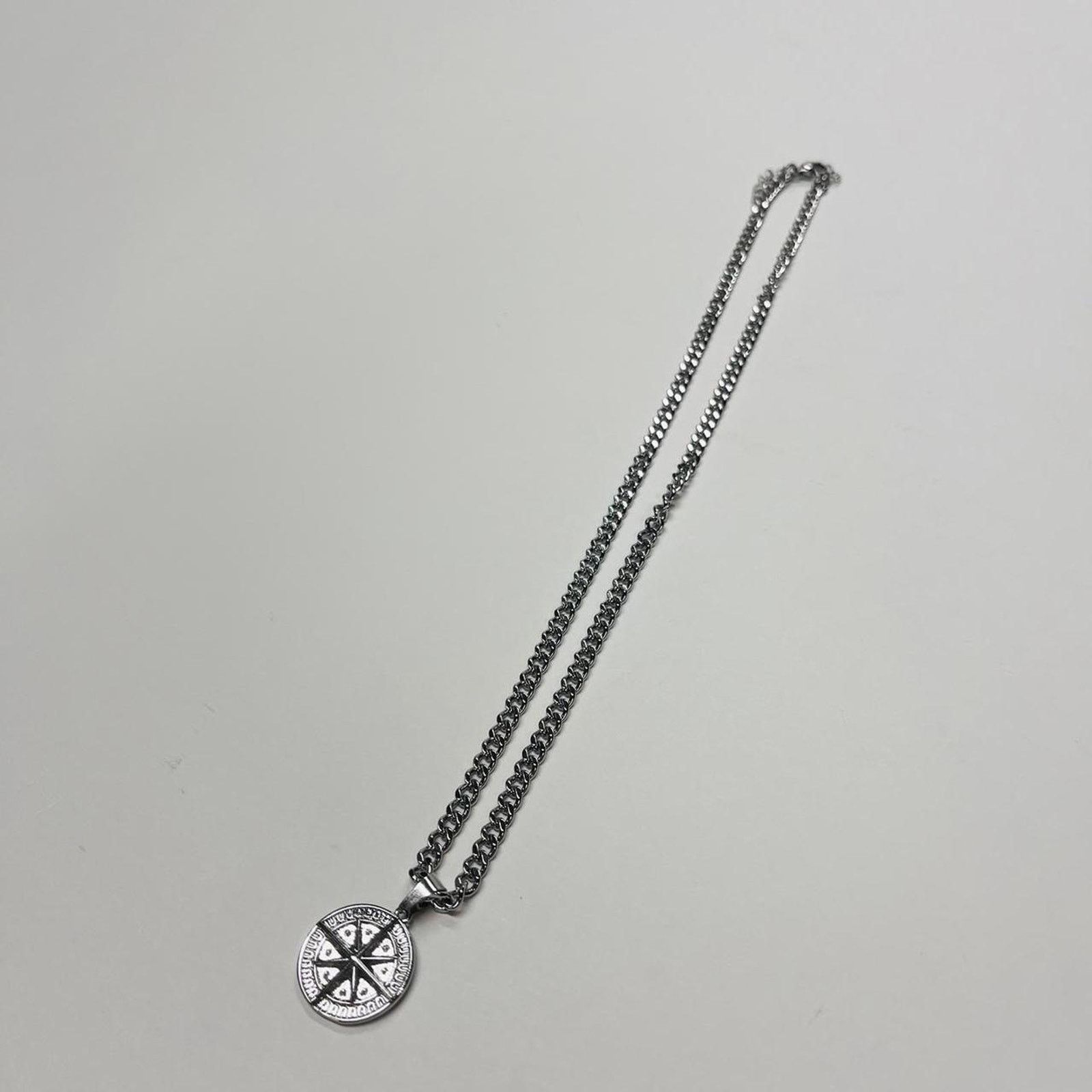 Vintage Y2k 2000s silver compass pendant necklace Size ONE SIZE - 5 Thumbnail