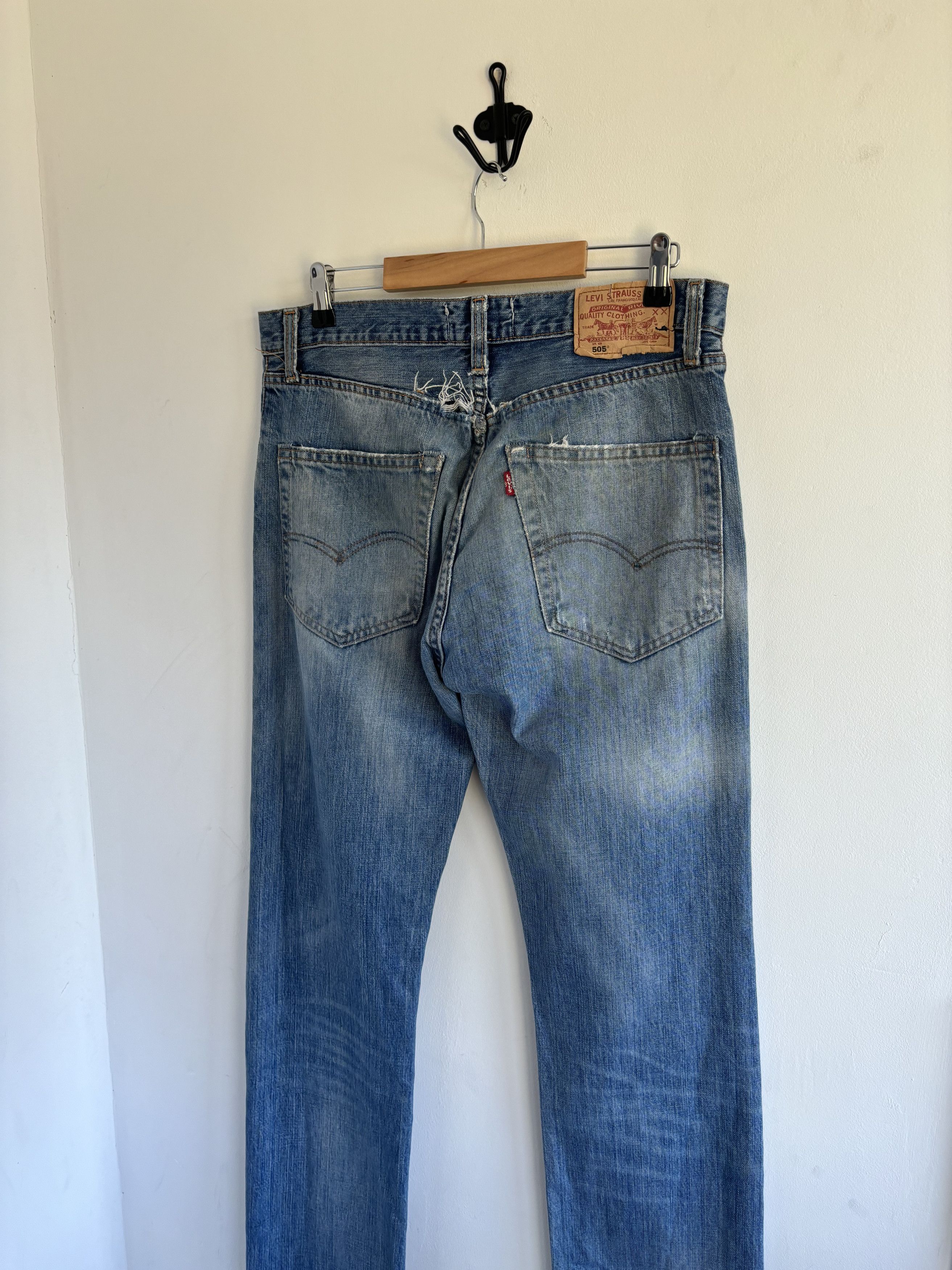 Levi's Vintage Levi’s Distressed Jeans Size US 32 / EU 48 - 11 Thumbnail