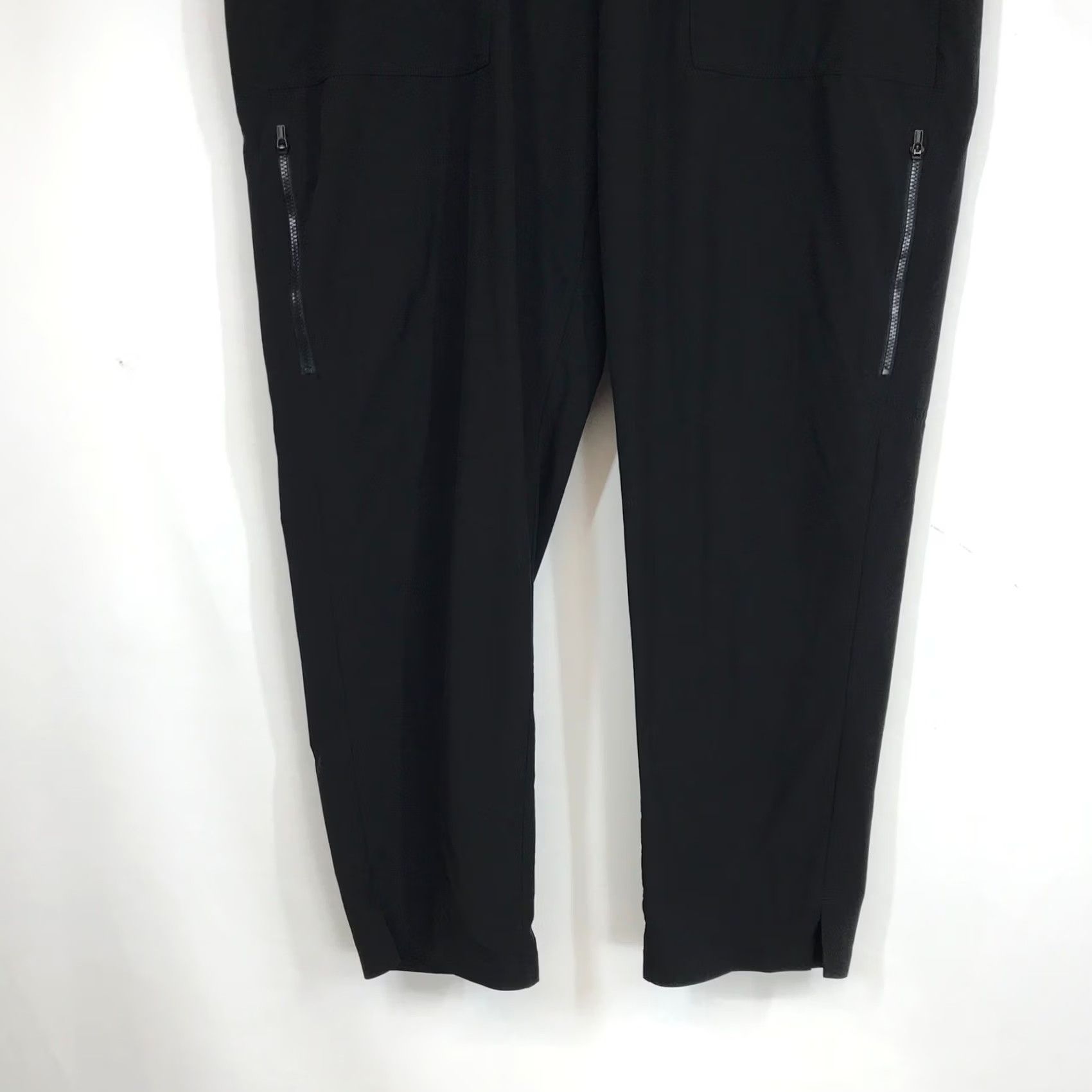 Athleta Athleta La Viva Pants Womens 16 Black Elastic Waist Tapered Leg Pockets Size 38" / US 16 / IT 52 - 3 Thumbnail