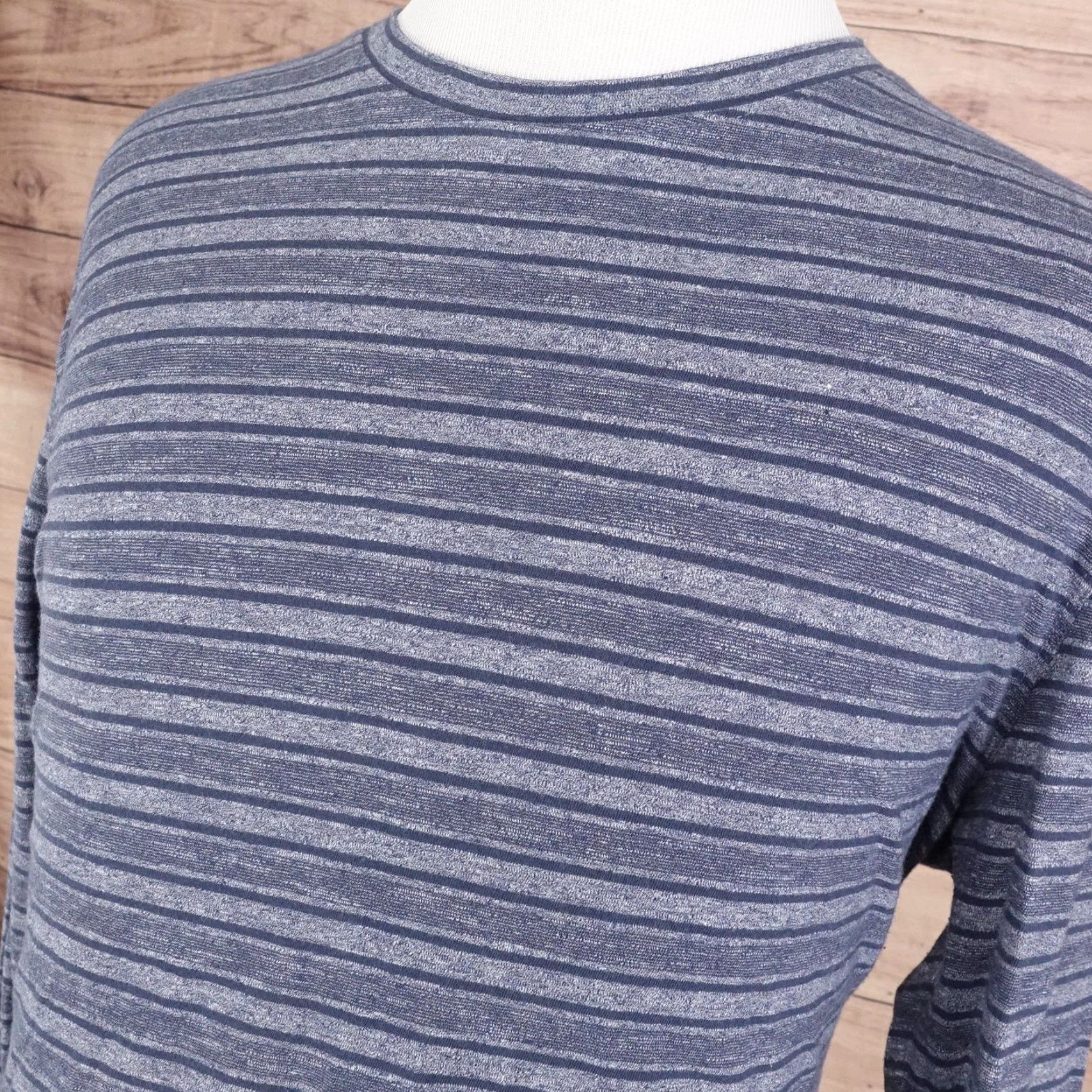 Joseph Abboud Joseph Abboud Shirt XL Blue Gray Soft Striped Long Sleeve Crewneck Tee Mens Size US XL / EU 56 / 4 - 2 Thumbnail