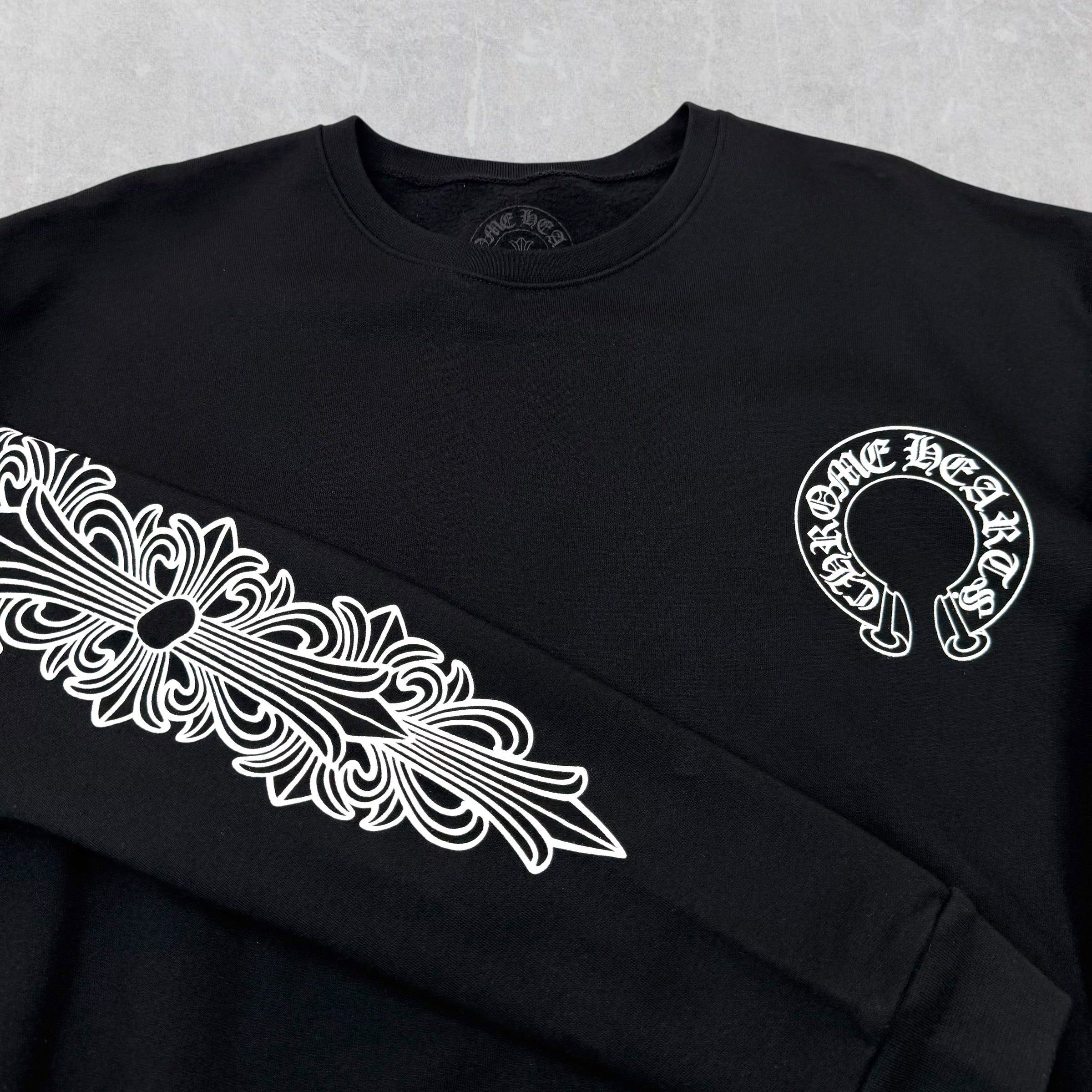 Chrome Hearts Chrome Hearts Horseshoe Floral Crewneck Black L Size US L / EU 52-54 / 3 - 3 Thumbnail