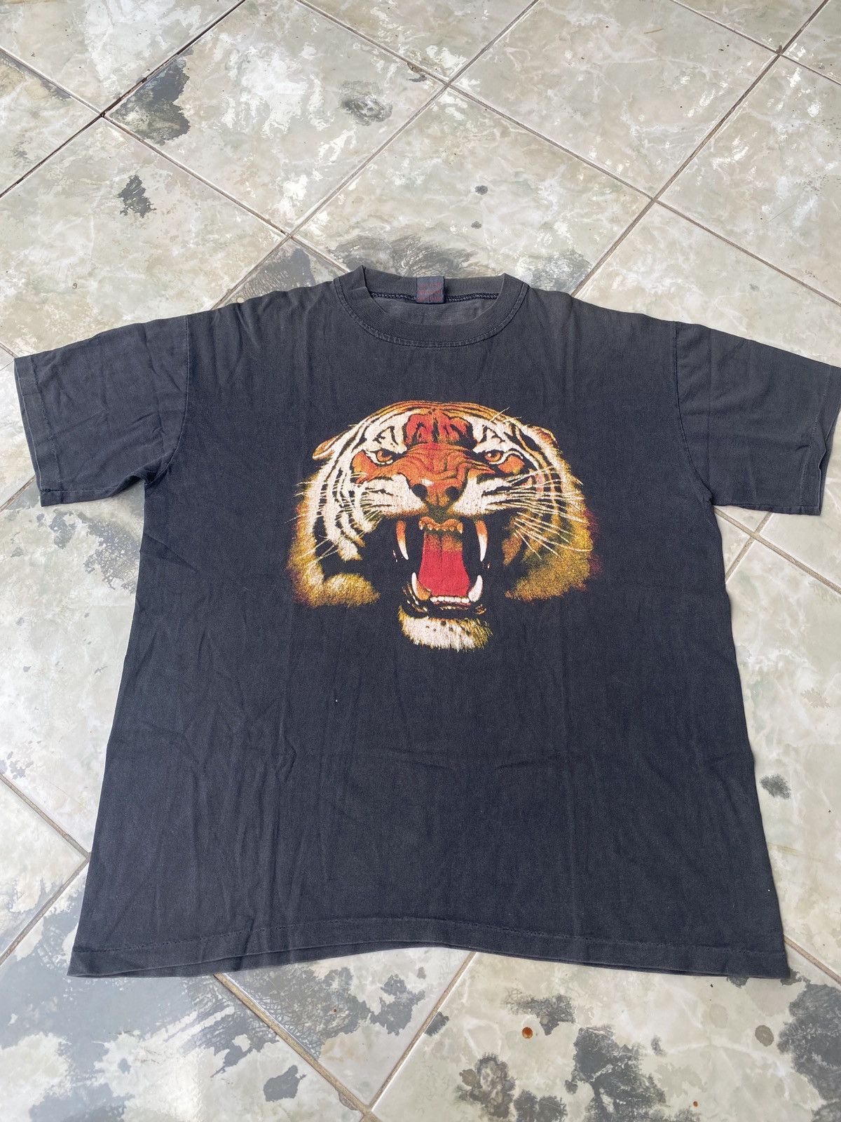 Other SHOW & STAR “Tiger / The Quest to Be Free” Double-Sided Tee Size US L / EU 52-54 / 3 - 1 Thumbnail
