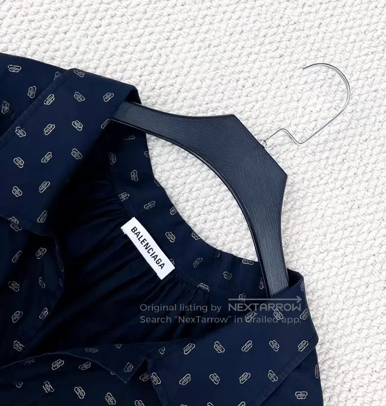 Balenciaga Balenciaga Black and Gold Double B Lock Printed Logo Overs Size XXS / US 00 / IT 34 - 3 Thumbnail