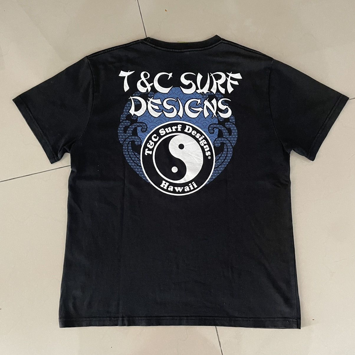 Vintage Vintage T&C Surf Designs Hawaii Yin Yang Size US L / EU 52-54 / 3 - 1 Thumbnail