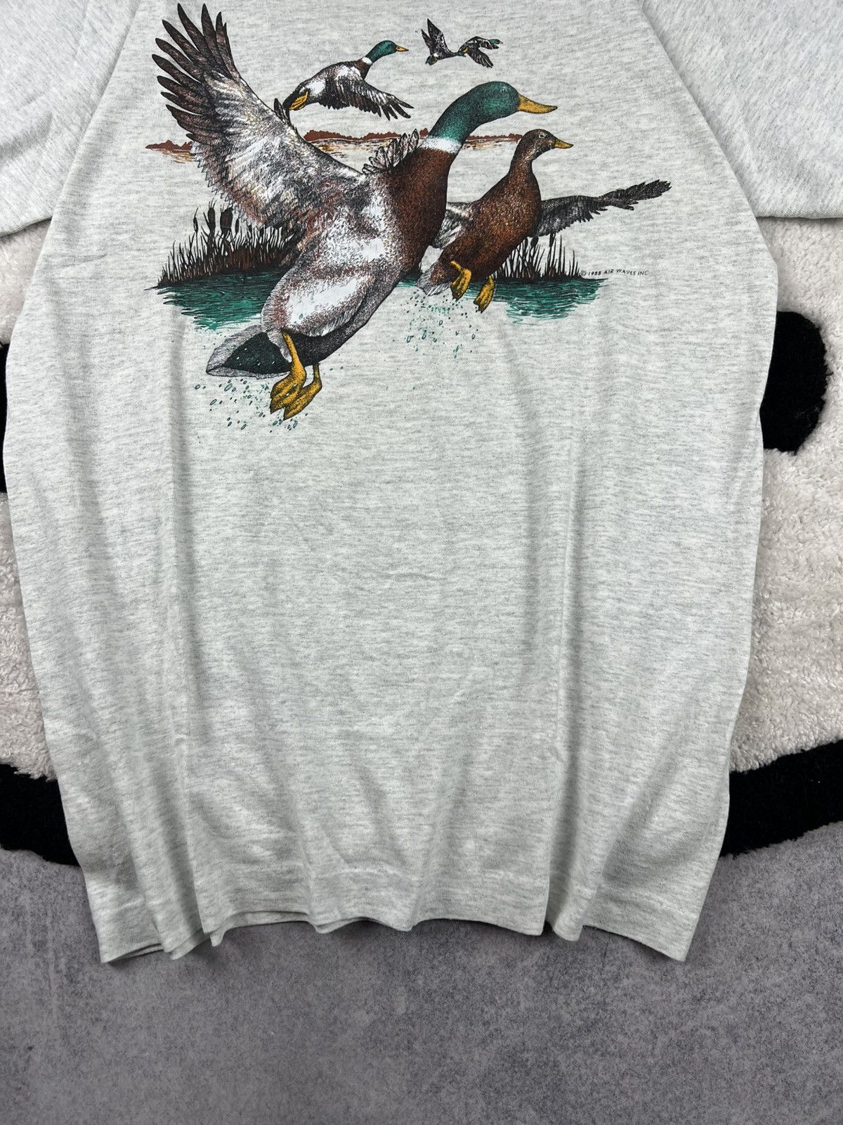 Fruit Of The Loom USA Nature Air Waves 1988 Birds Ducks Vintage Tee Shirt Size US L / EU 52-54 / 3 - 4 Thumbnail