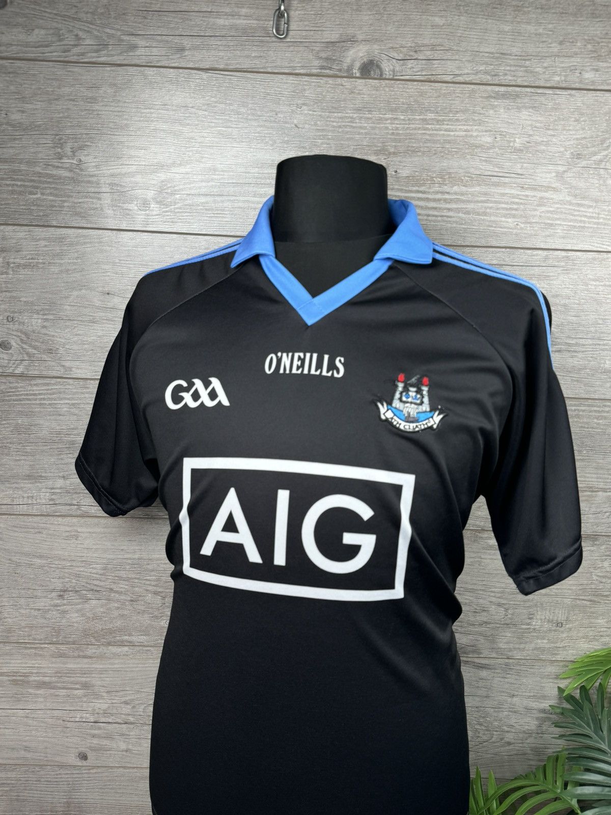 Other NWT O'Neills Soccer Jersey Men's XL Croke Park Classic Size US XL / EU 56 / 4 - 2 Thumbnail