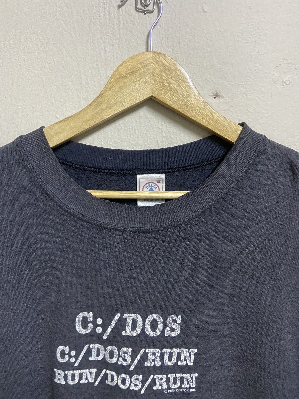 Vintage Vintage Computer C:/DOS Run Humor Funny Black Crewneck Size US XL / EU 56 / 4 - 4 Thumbnail