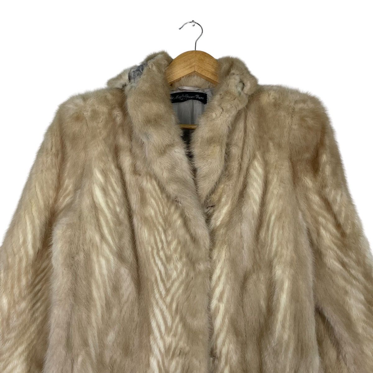 Sagafurs 💥MAPLE QUENN FUR NUDE JACKET Size M / US 6-8 / IT 42-44 - 2 Thumbnail