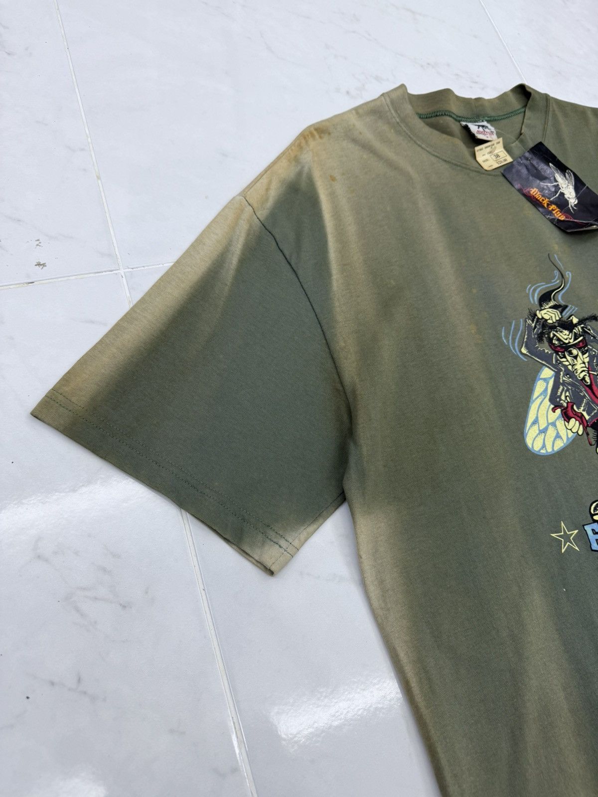 Shorty's Skateboards Vintage RARE 90s BLACK FLYS "Elvis Fly" Elvis Presley Tee Size US L / EU 52-54 / 3 - 8 Thumbnail