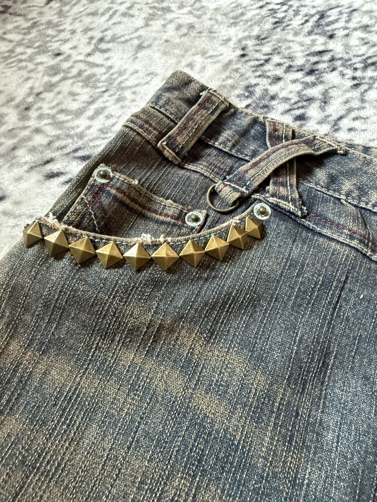 Japanese Brand Jouer Aux Echecs Mud Wash Patina Fade Studded Flared Jeans Size US 28 / EU 44 - 5 Thumbnail