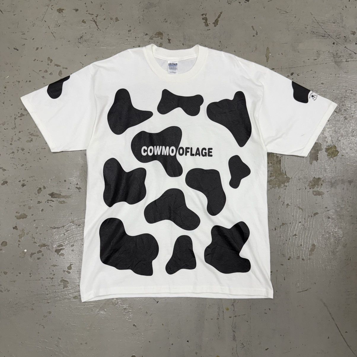 Vintage Vintage 90s Cowmooflage Cow All Over Print Tee Size US XL / EU 56 / 4 - 1 Thumbnail