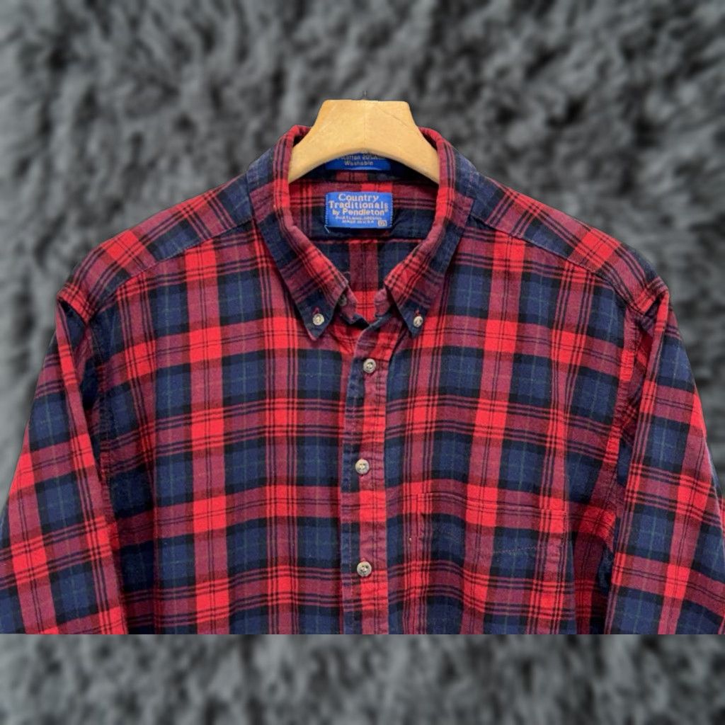 Pendleton VINTAGE Pendleton Wool Blend Flannel Shirt XL Red Tartan Mens Button-Up Long Sleeve Plaid Country Traditionals 90s USA Womens? Size US XL / EU 56 / 4 - 1 Thumbnail