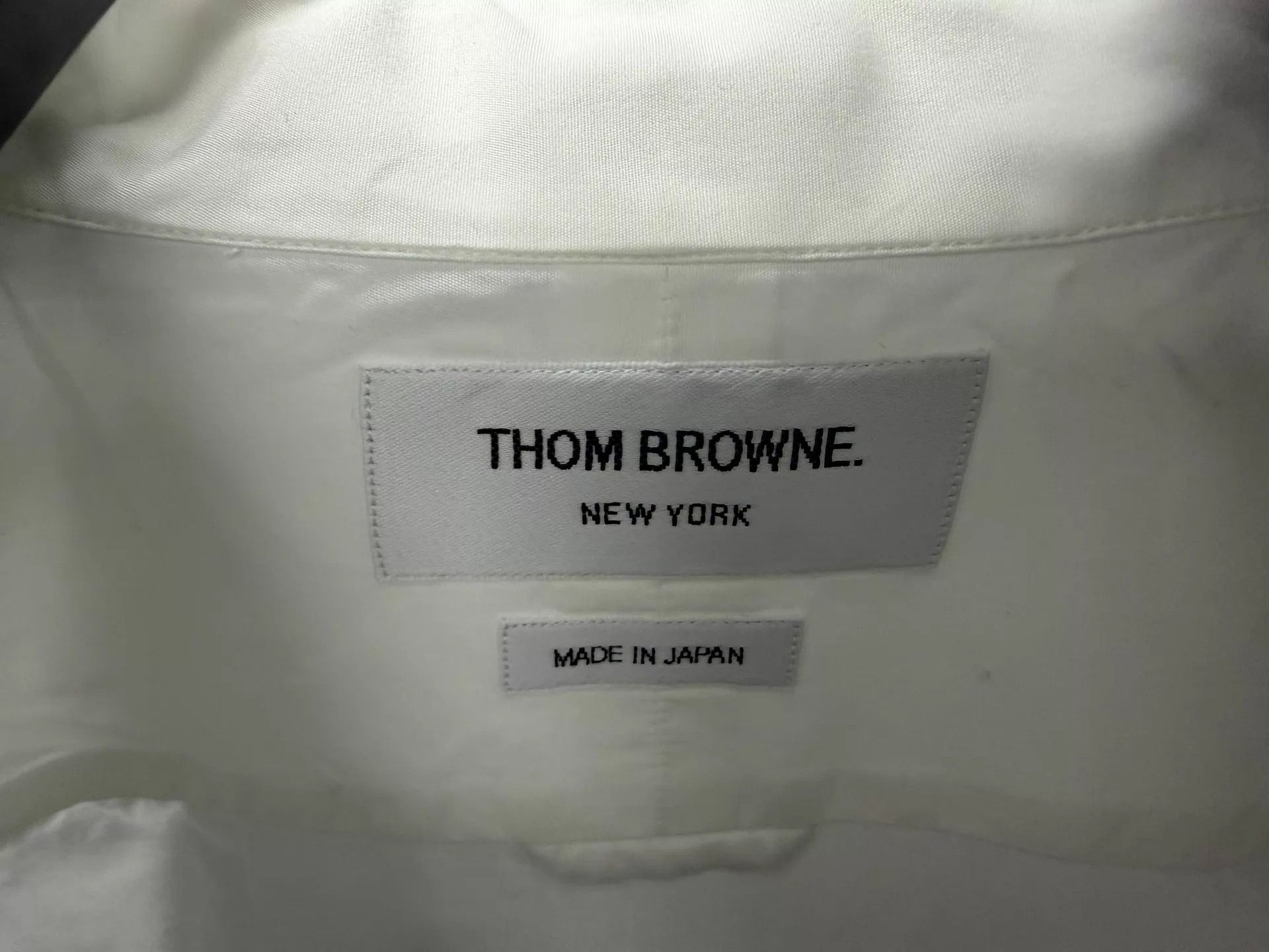 Thom Browne Thom Browne Men's Classic 3-Color Placket Shirt White Size US L / EU 52-54 / 3 - 3 Thumbnail