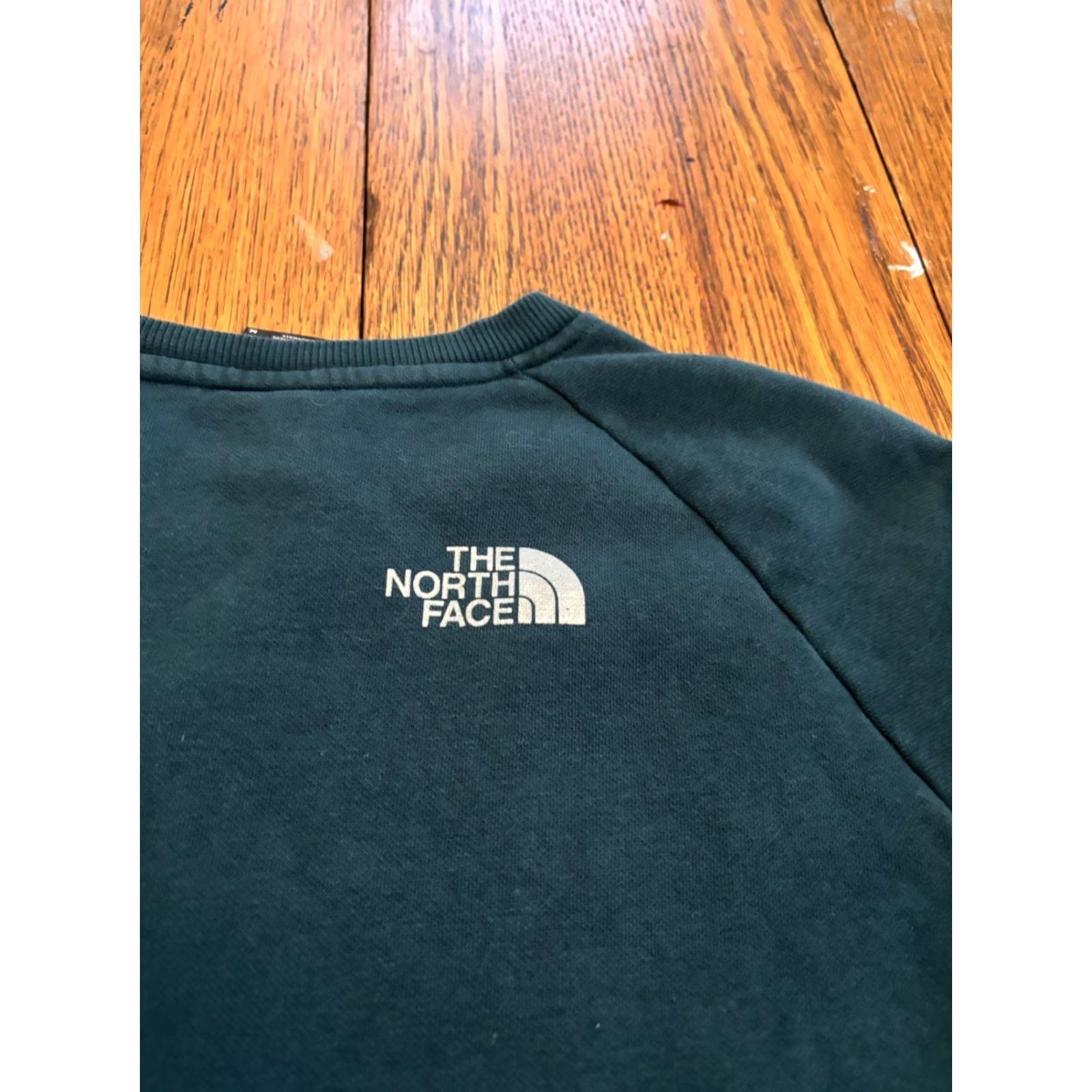 The North Face The North Face Womens Crewneck Sweatshirt M G6 Logo Graphic Print Raglan Sleeve Green Cotton Polyester Regular Size M Womens Season Fall Winter 2023? Size M / US 6-8 / IT 42-44 - 5 Thumbnail
