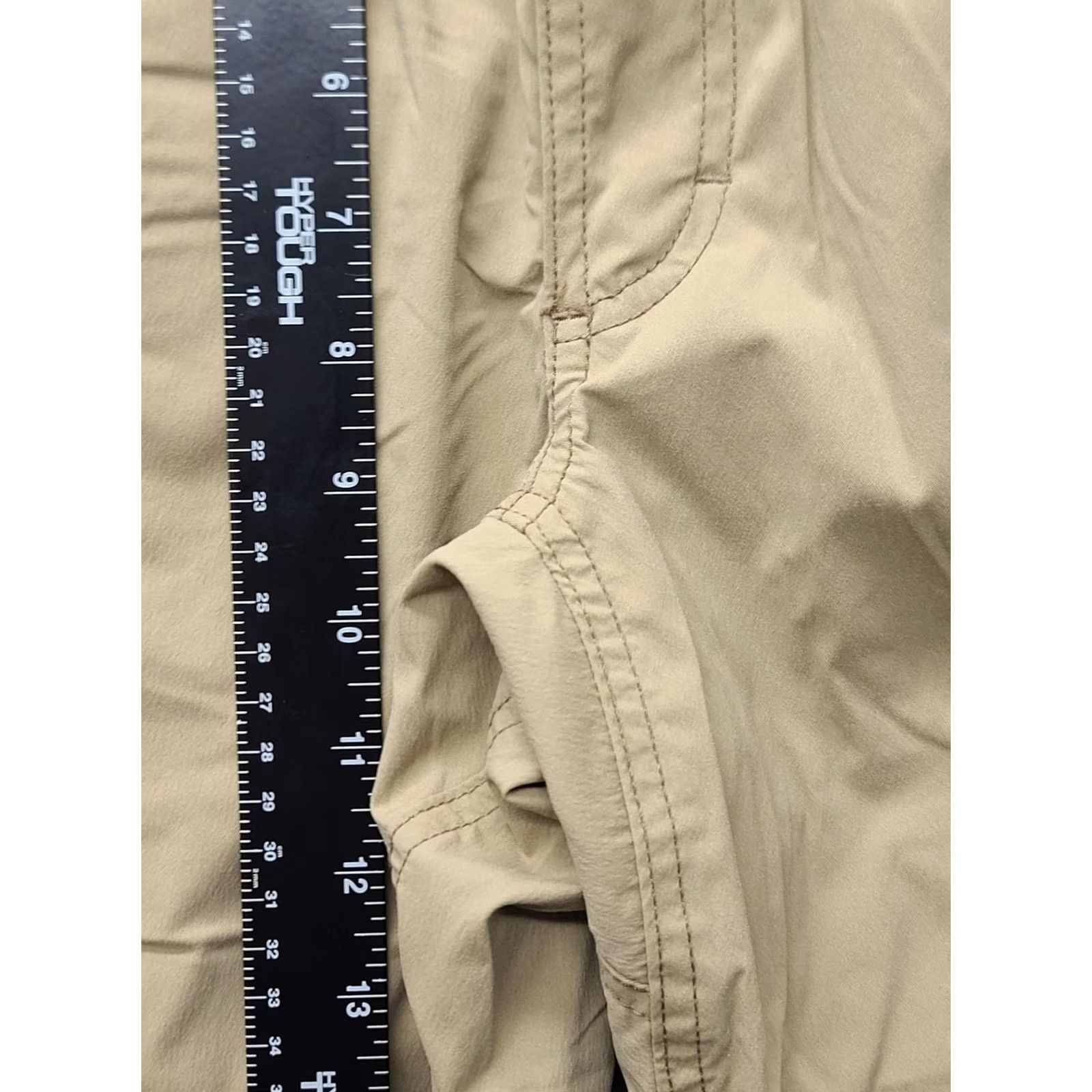 Duluth Trading Company Duluth Trading Co Cargo Pants Men 32x30 Khaki Relaxed Fit Nylon Spandex Pockets Moisture Wicking Quick Dry Water Resistant Straight Leg Casual Size US 32 / EU 48 - 6 Thumbnail