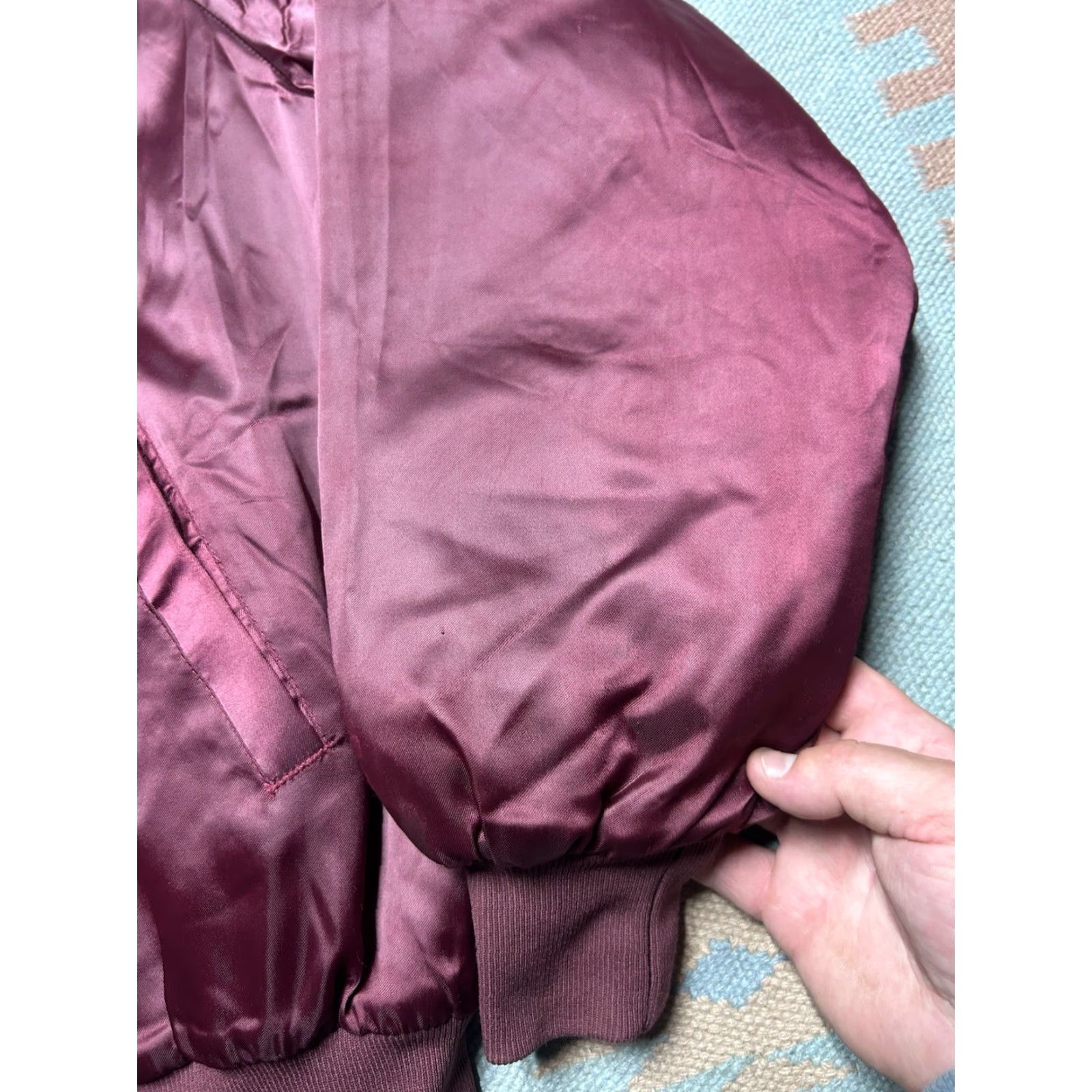 Vintage VINTAGE 80s satin bomber jacket Mancelona Michigan embroidered moose large Jacket Mens L Satin Moose Embroidered Michigan Vintage 80s Size US L / EU 52-54 / 3 - 6 Thumbnail