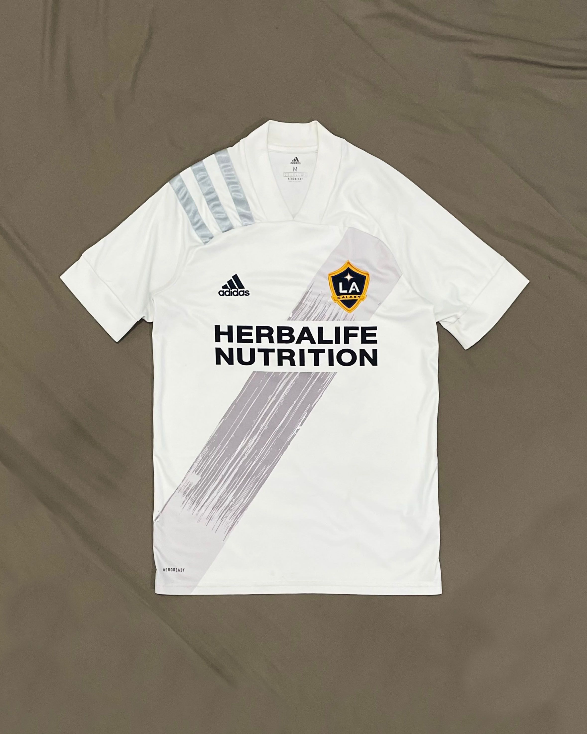 Adidas LA Galaxy Home Kit 2020 2021 Size US M / EU 48-50 / 2 - 1 Thumbnail