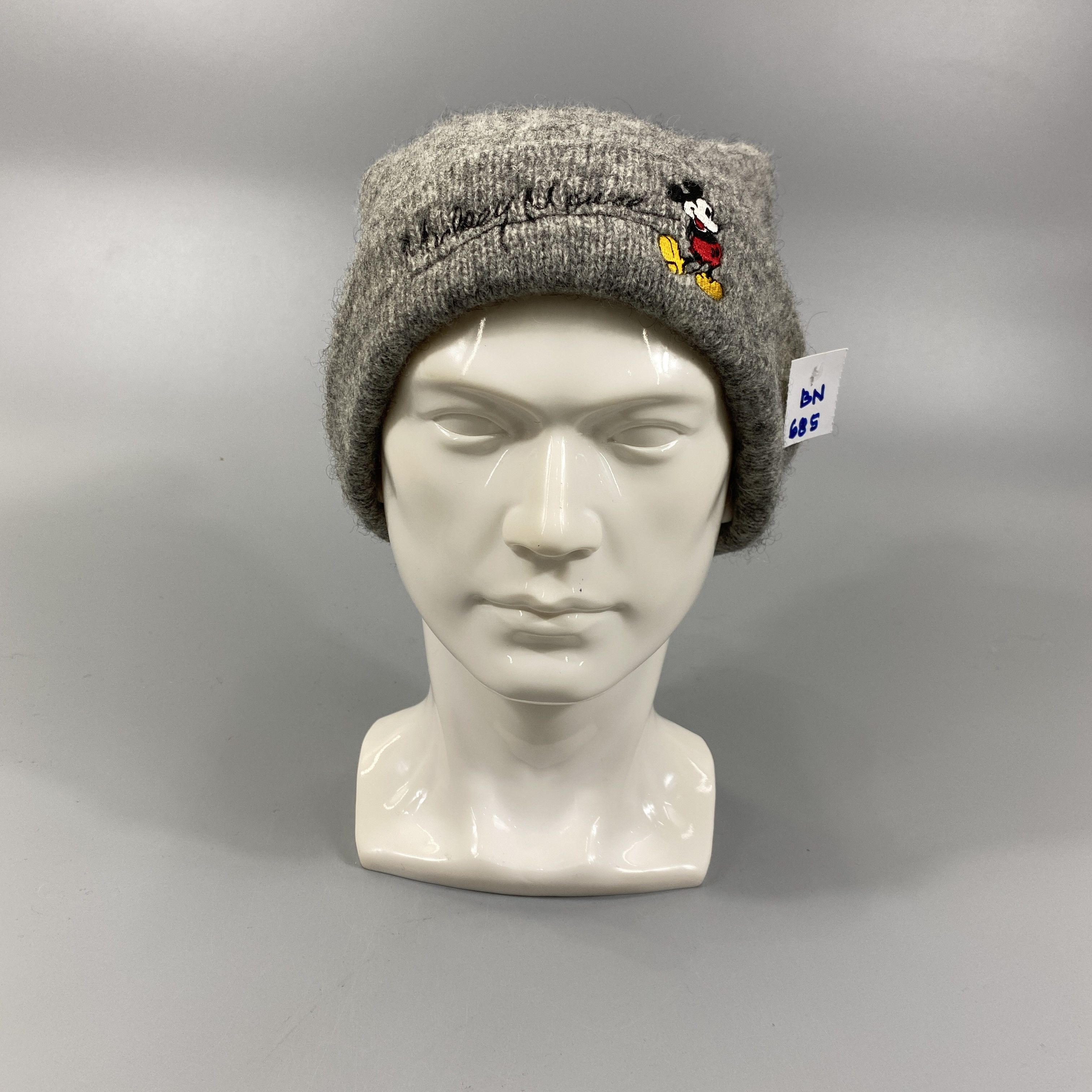 Disney Mickey Mouse Hat Pom Pom -BN685 Size ONE SIZE - 1 Thumbnail