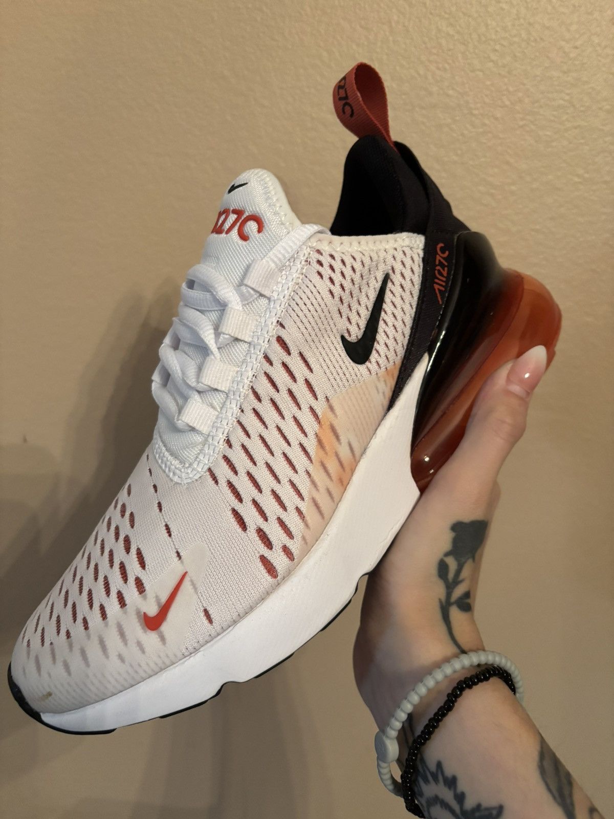 Nike Nike Wmns Air Max 270 'White Mantra Orange' Size US 5.5 / IT 35.5 - 1 Thumbnail