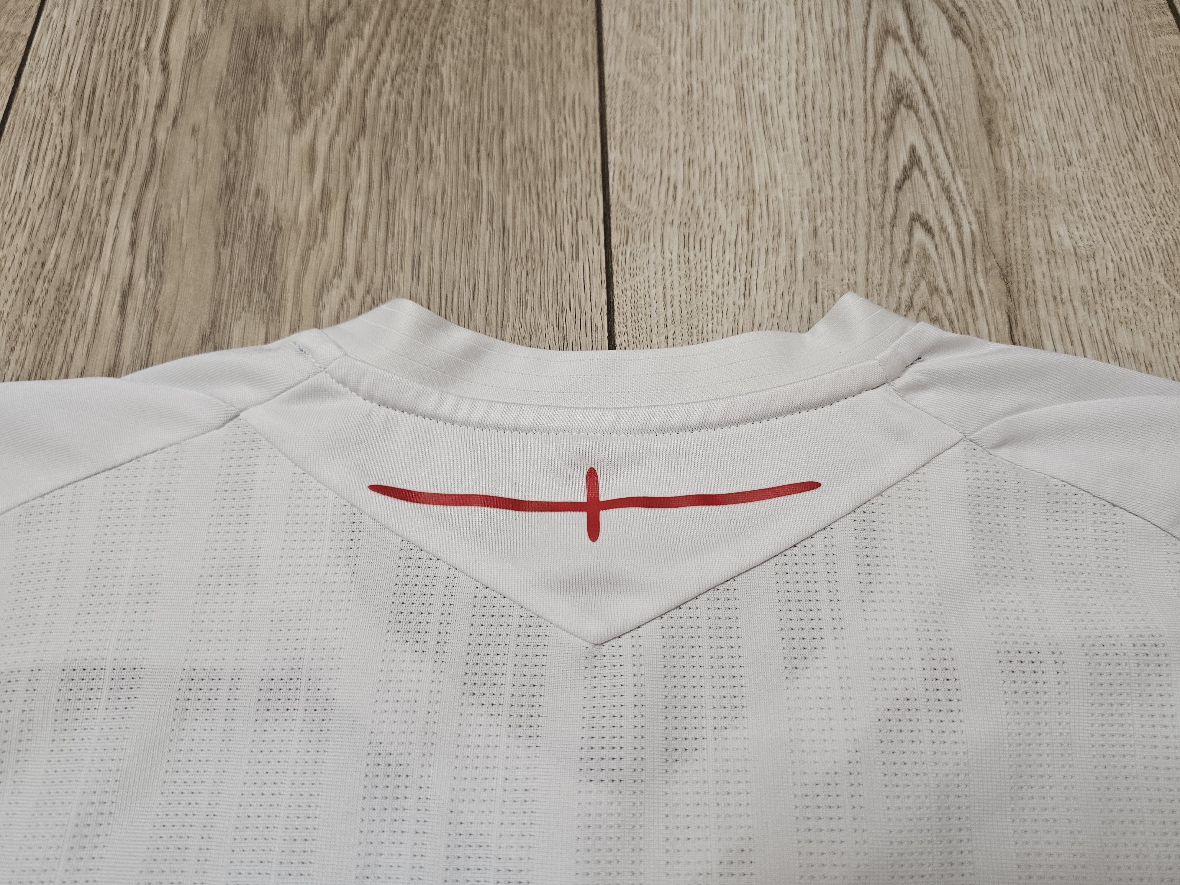 All Sport × Umbro × Vintage ENGLAND 2007 2009 HOME FOOTBALL SHIRT SOCCER JERSEY Size US L / EU 52-54 / 3 - 5 Thumbnail