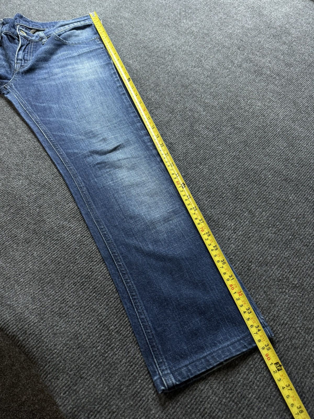 Diesel Luxury 00s Diesel LIV Jeans Distressed Y2K Wash Denim Size 30" / US 8 / IT 44 - 23 Thumbnail