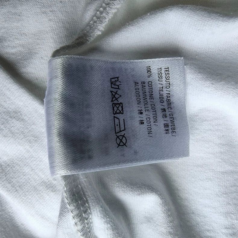 Balenciaga Balenciaga White Short Sleeve T-Shirt with Red Cursive Log Size US M / EU 48-50 / 2 - 8 Thumbnail