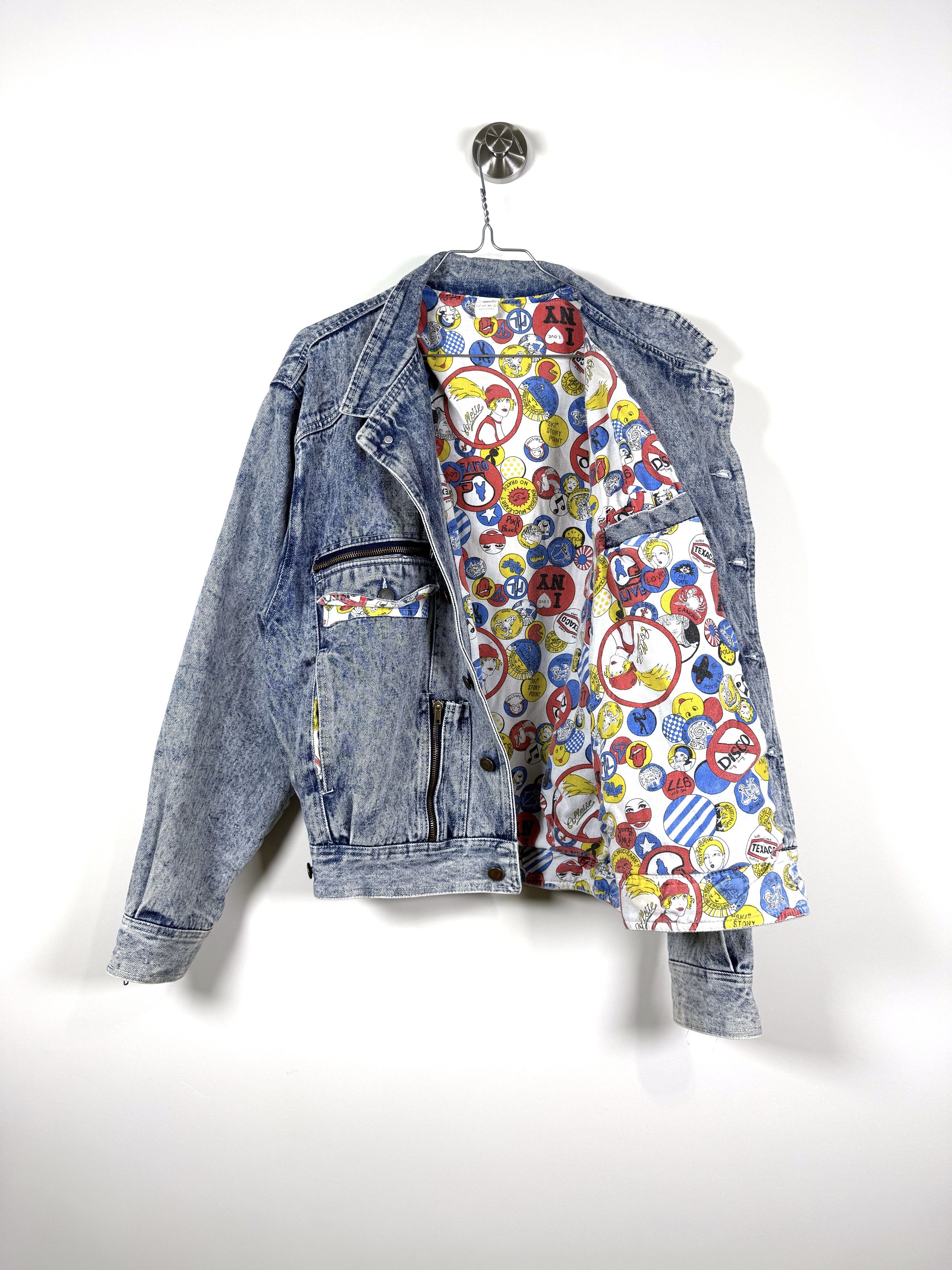 Vintage Vintage Acid Wash Denim Jacket with Pop Art Lining (S) Size US S / EU 44-46 / 1 - 3 Thumbnail